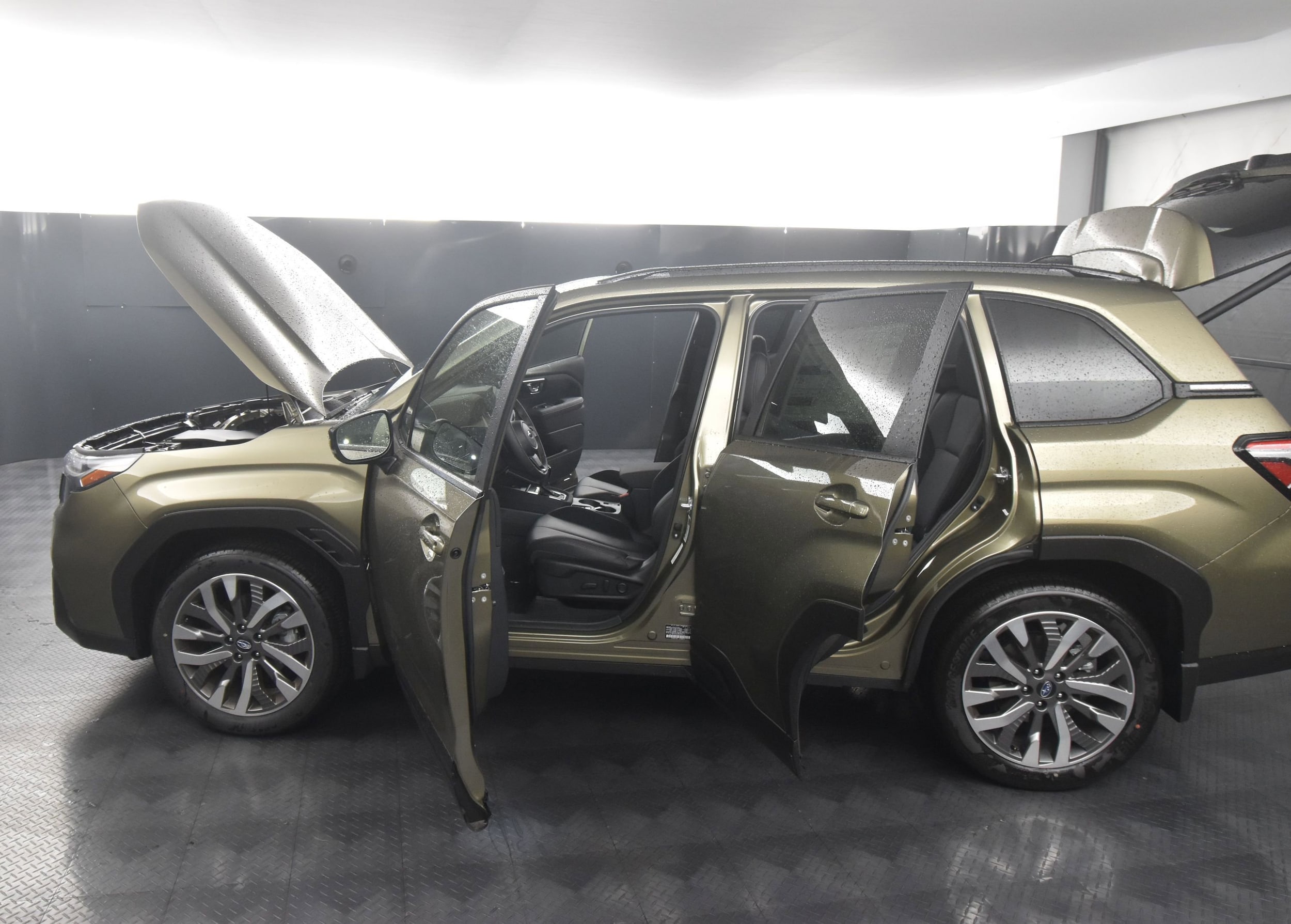 2025 Subaru Forester Touring - Photo 34