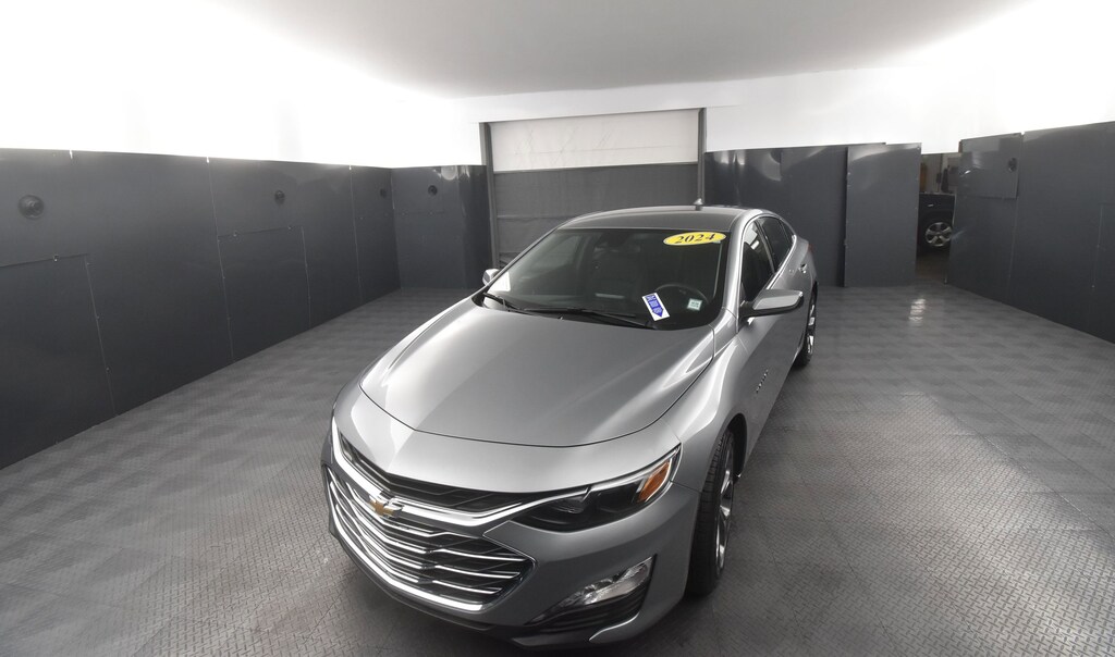 Used 2024 Chevrolet Malibu LT Sedan