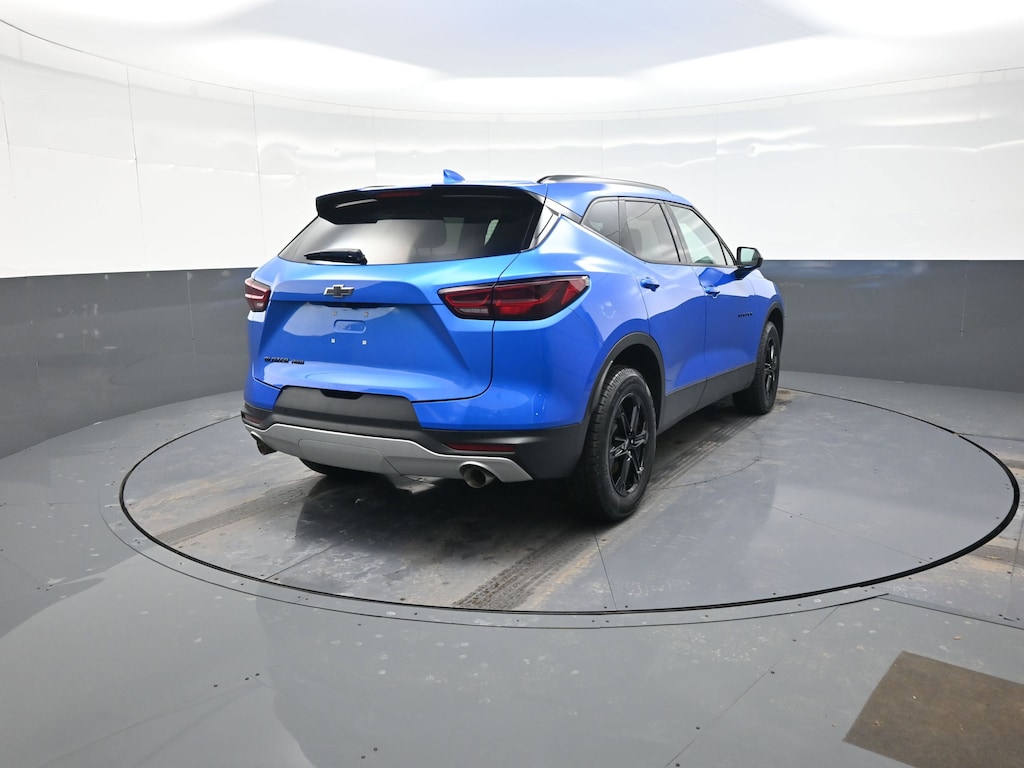 Used 2025 Chevrolet Blazer LT SUV