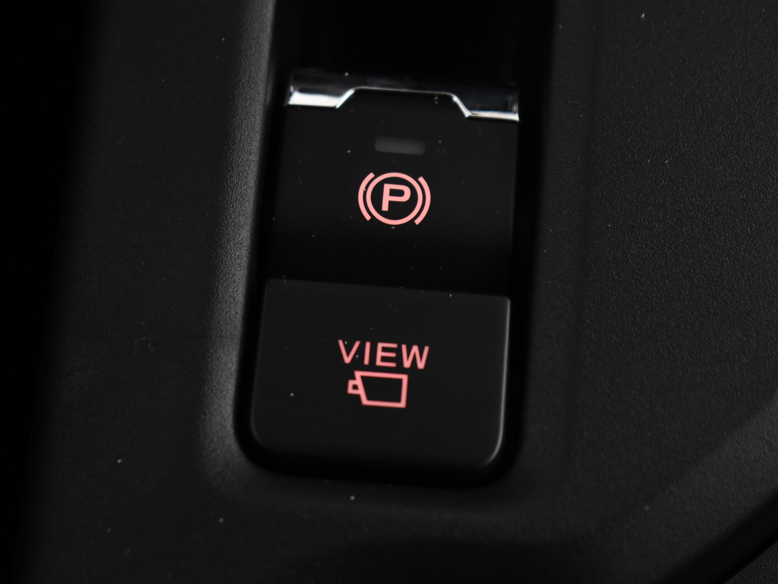 2025 Subaru Forester Touring - Photo 31