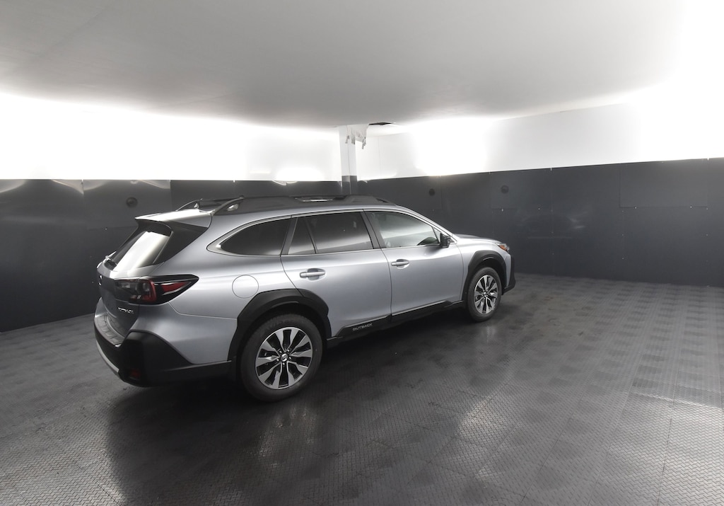 New 2025 Subaru Outback Limited SUV