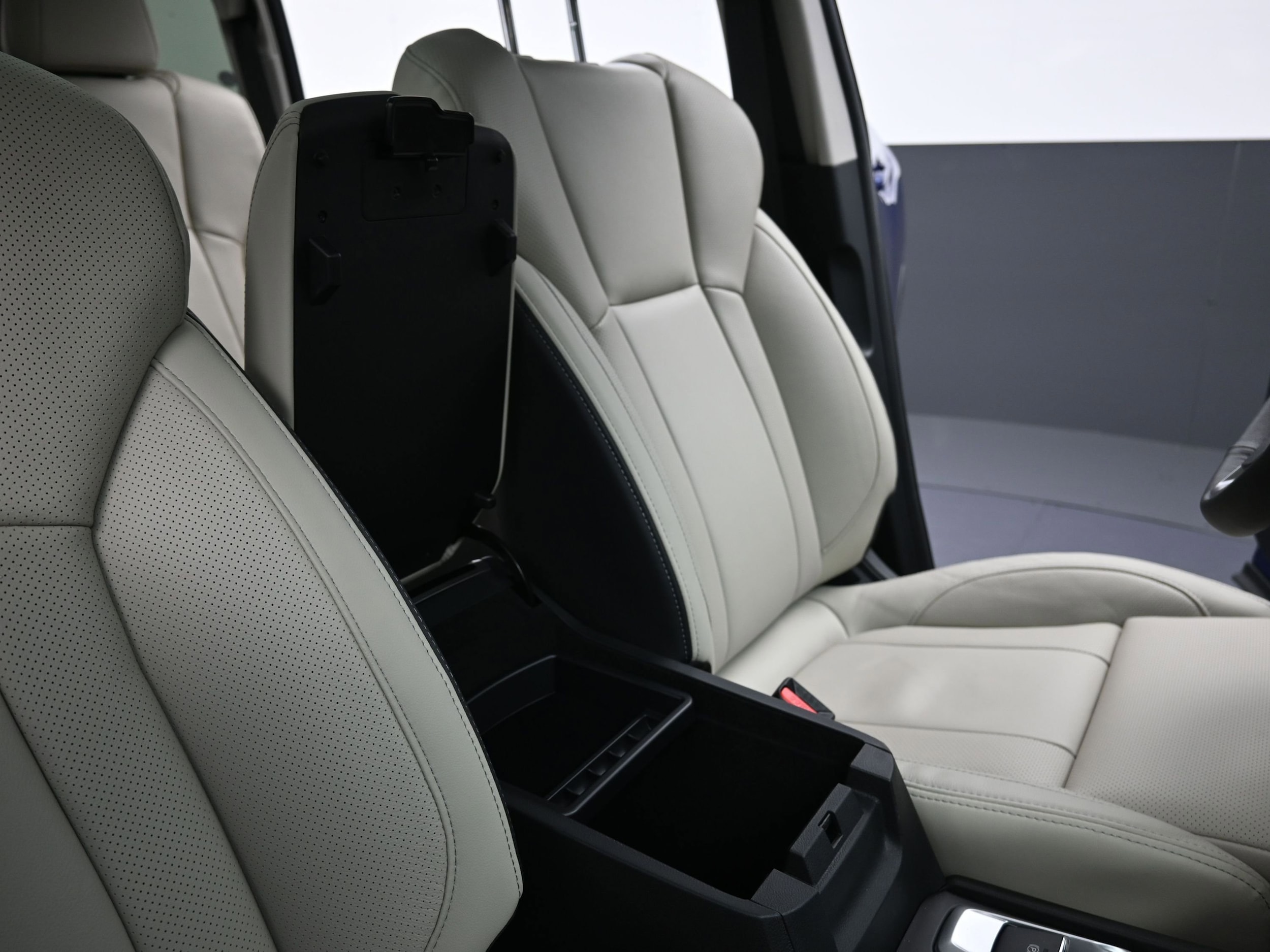 2026 Subaru Ascent Limited - Photo 21