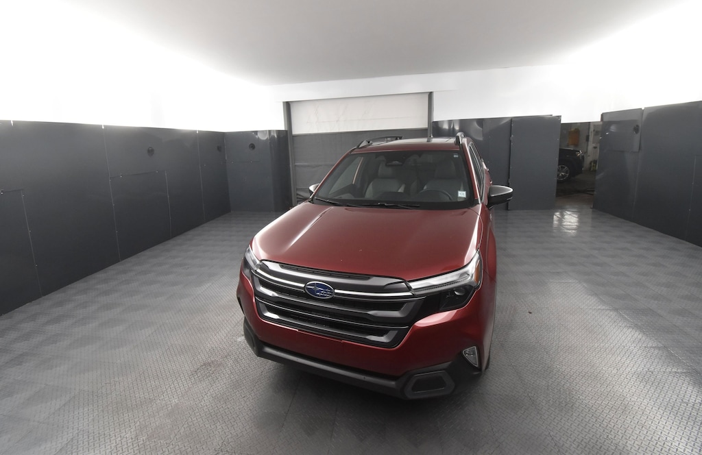 New 2025 Subaru Forester Hybrid Limited SUV