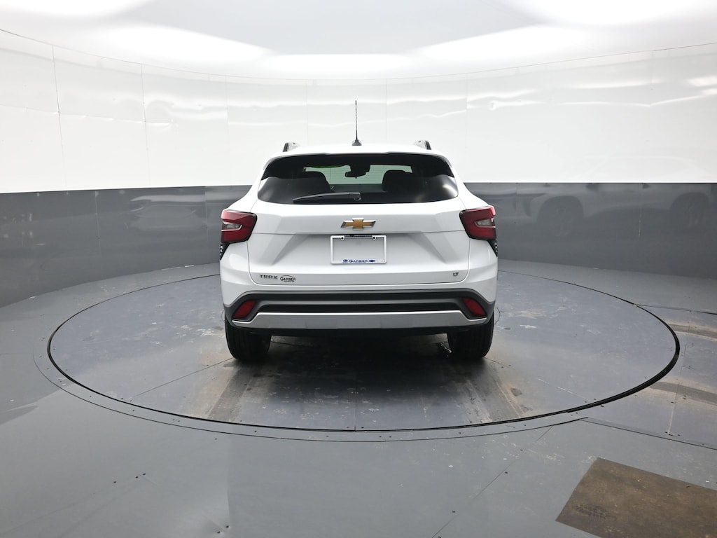 Used 2024 Chevrolet Trax LT SUV