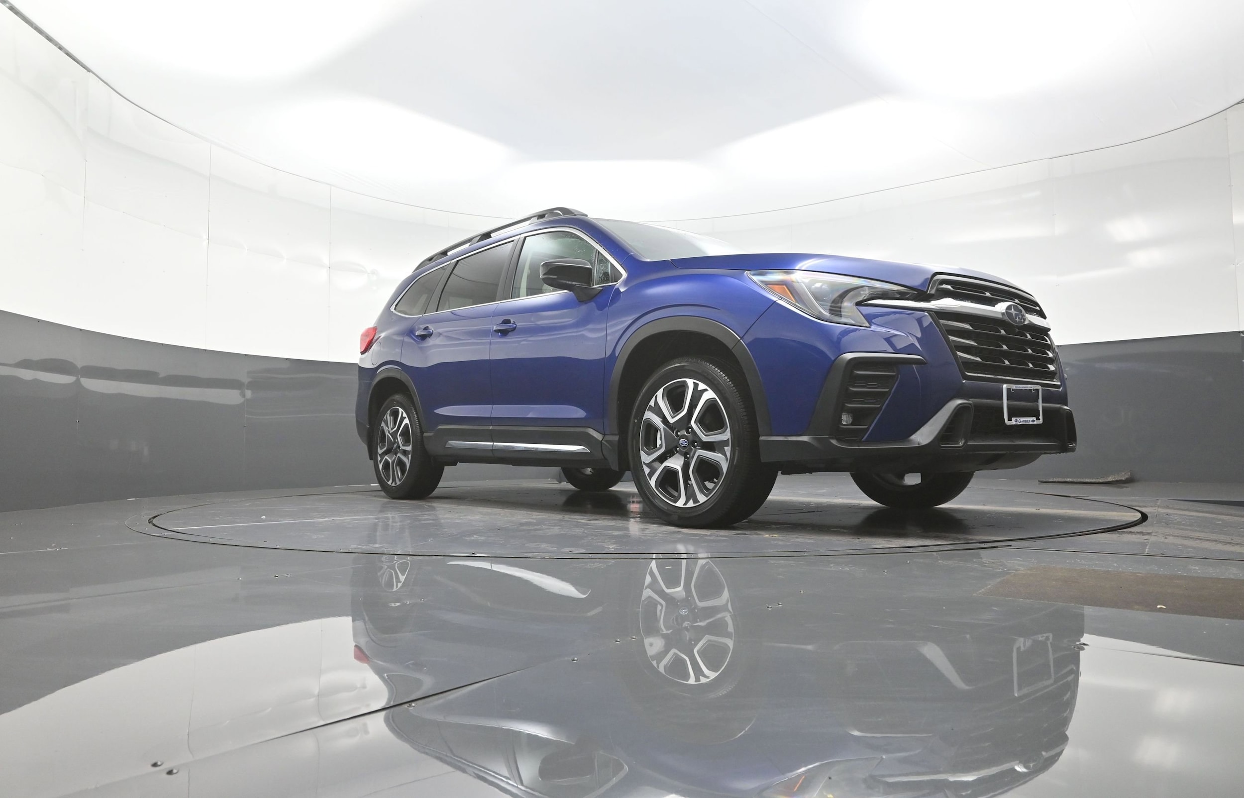 2026 Subaru Ascent Limited - Photo 9