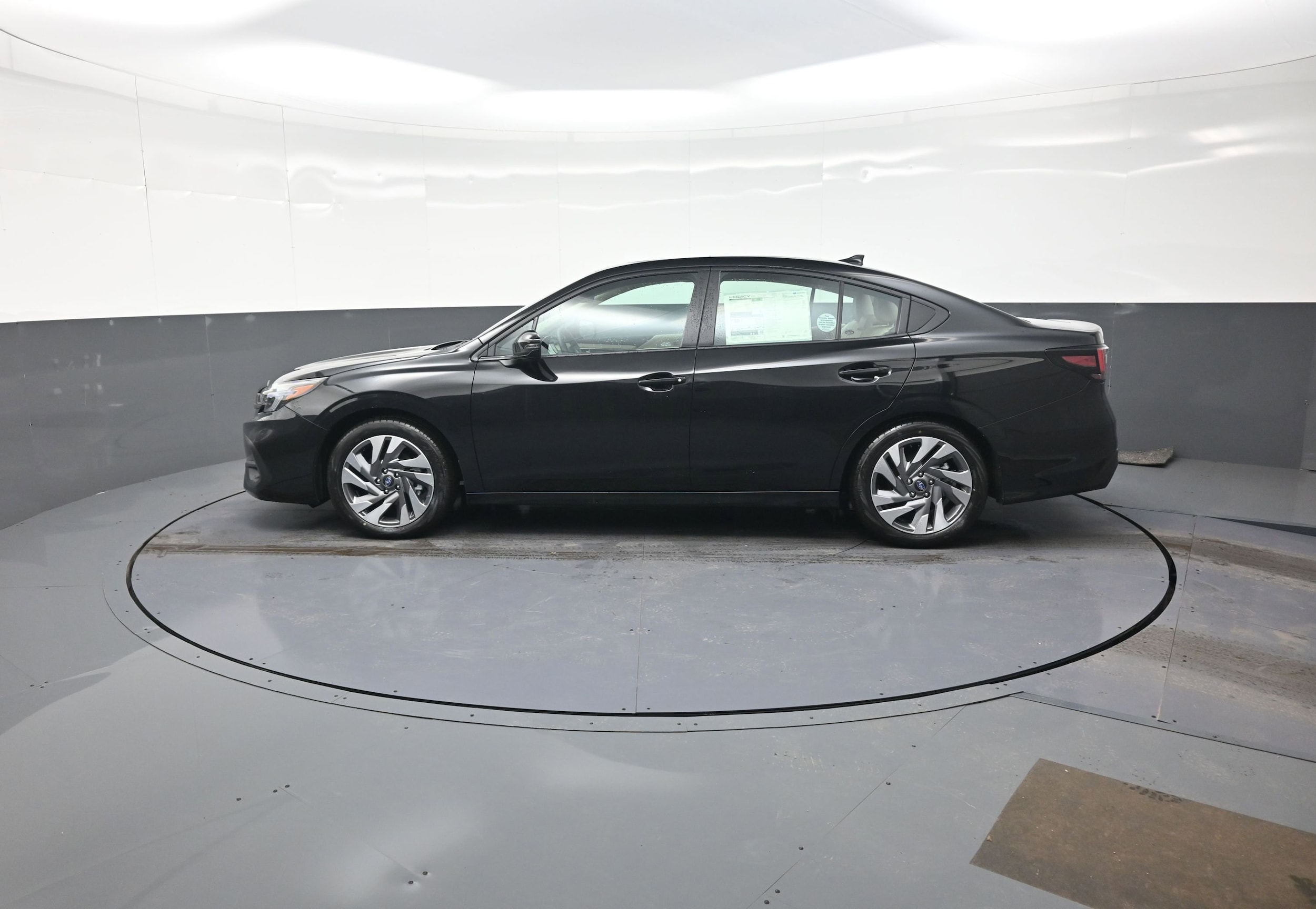 2025 Subaru Legacy Limited - Photo 6
