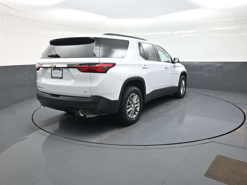 Used 2023 Chevrolet Traverse LT SUV