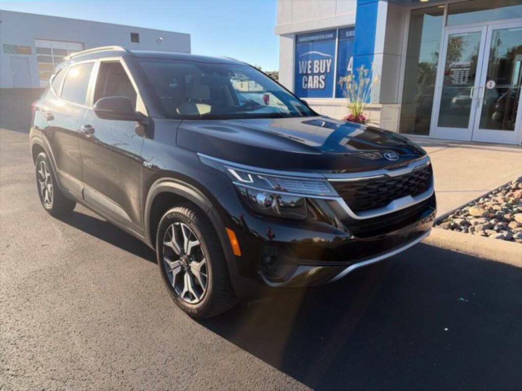 Used 2021 Kia Seltos EX SUV