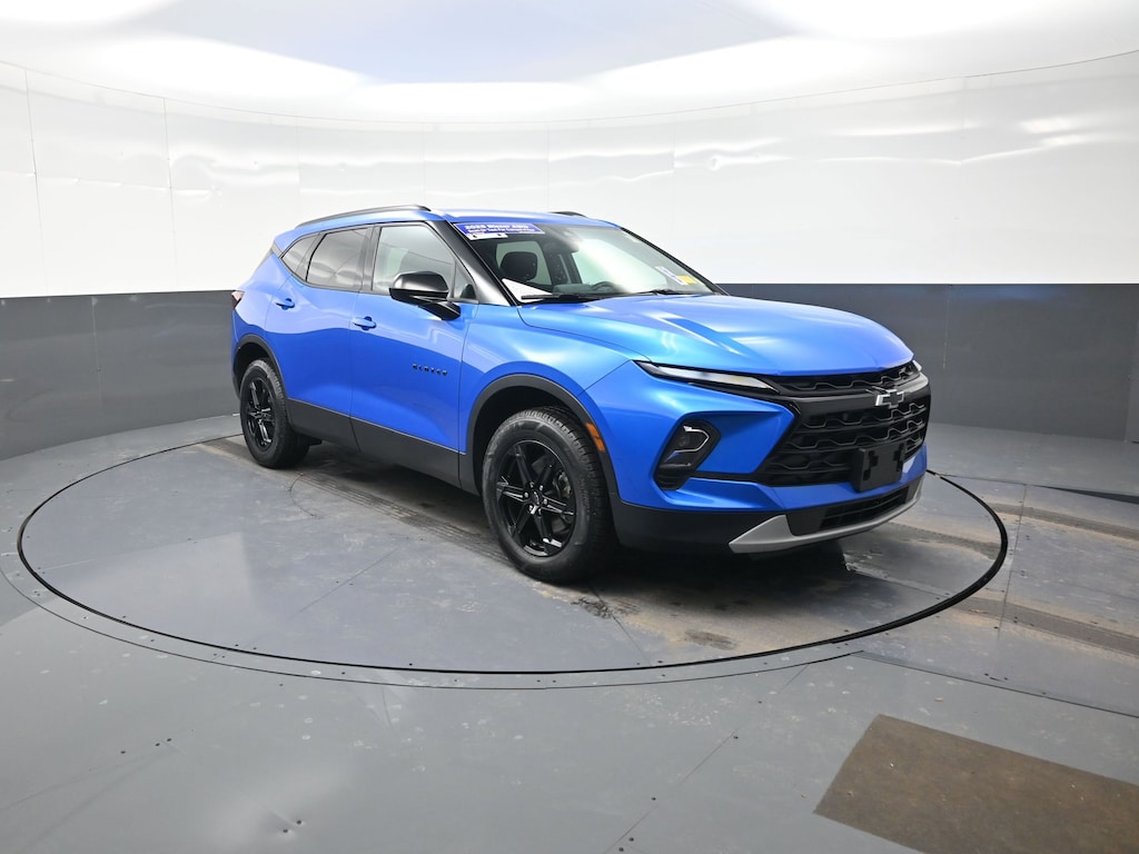 Used 2025 Chevrolet Blazer LT SUV