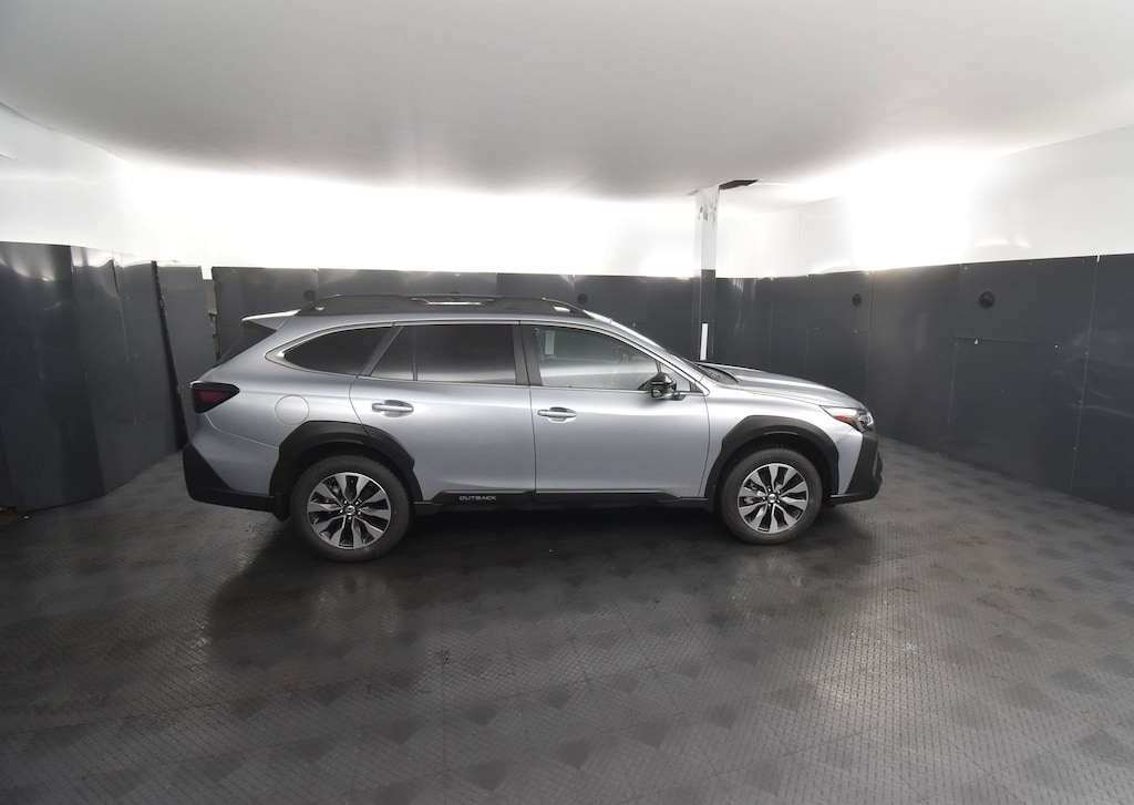 New 2025 Subaru Outback Limited SUV