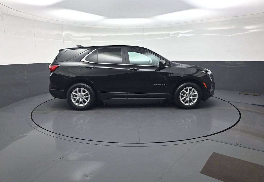 Used 2024 Chevrolet Equinox LT SUV
