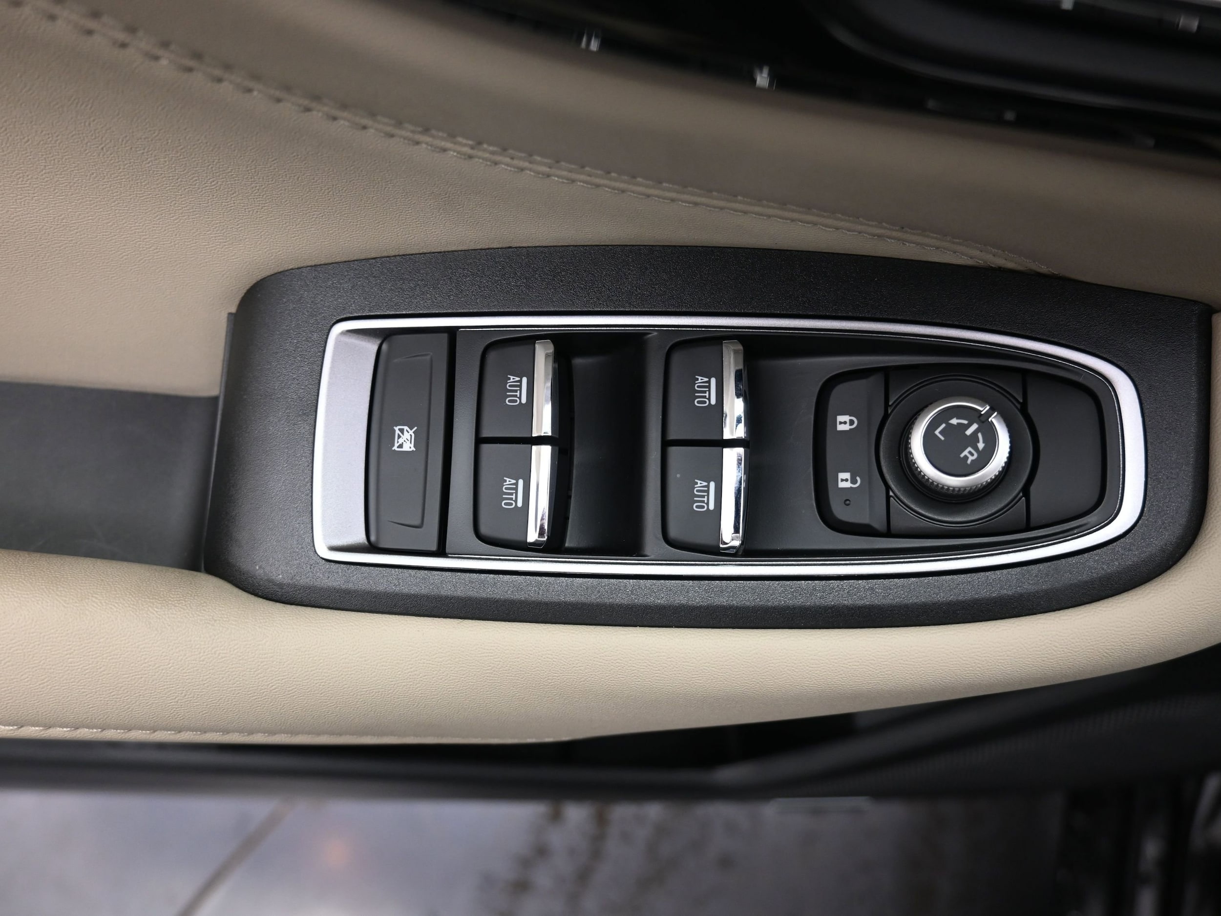 2025 Subaru Legacy Limited - Photo 33