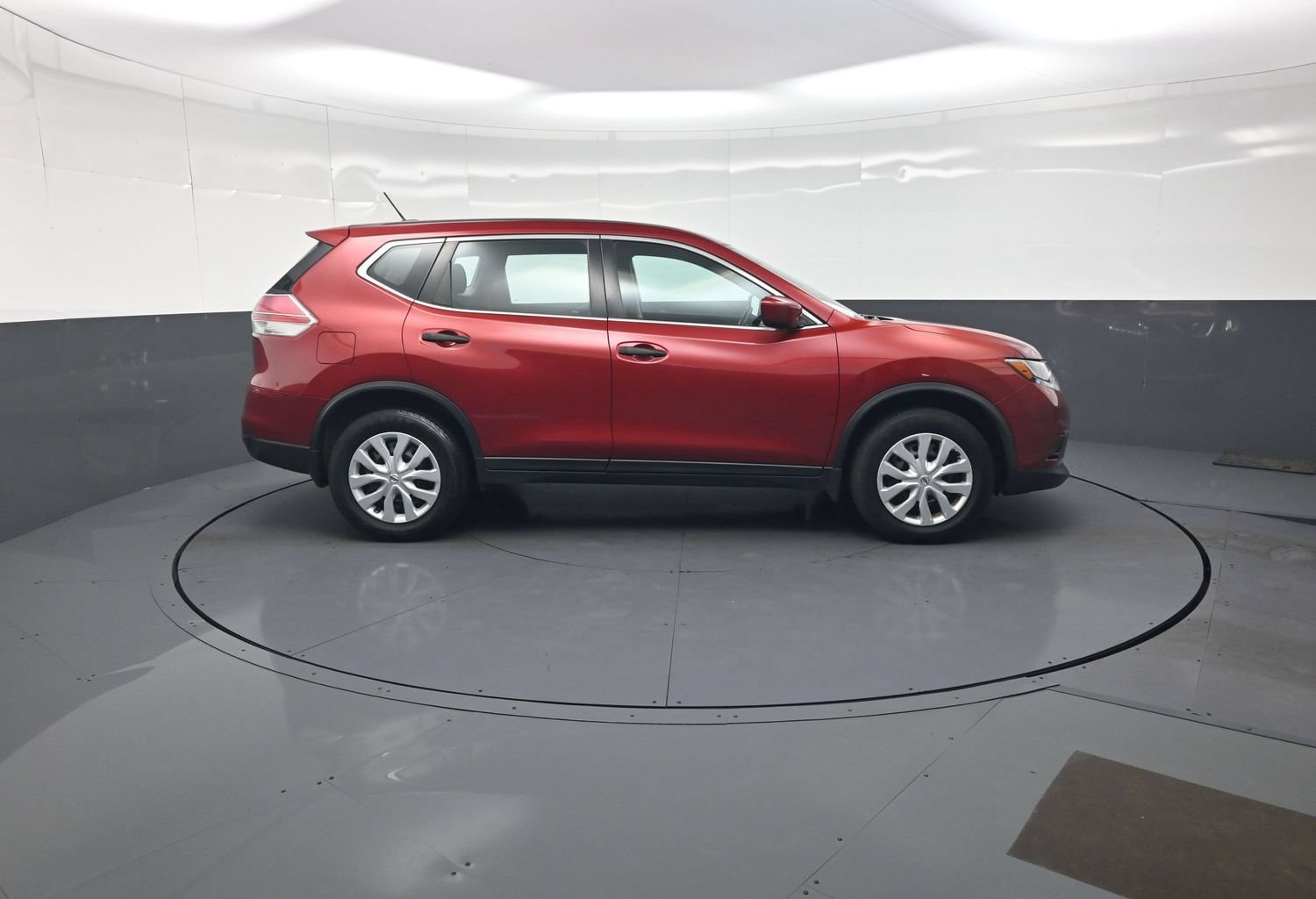 Used 2016 Nissan Rogue S with VIN 5N1AT2MV3GC924384 for sale in Webster, NY