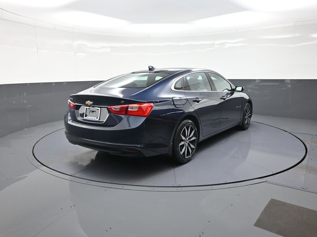 Used 2017 Chevrolet Malibu LT Sedan