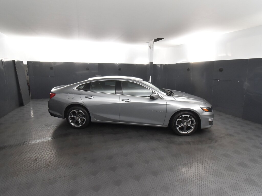 Used 2024 Chevrolet Malibu LT Sedan