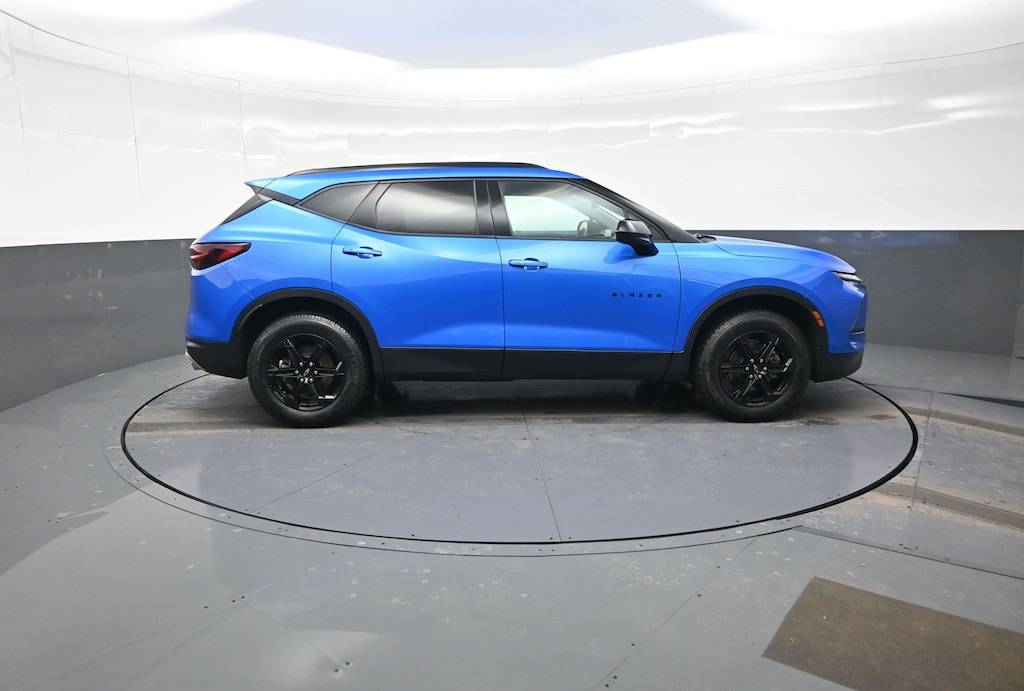 Used 2025 Chevrolet Blazer LT SUV