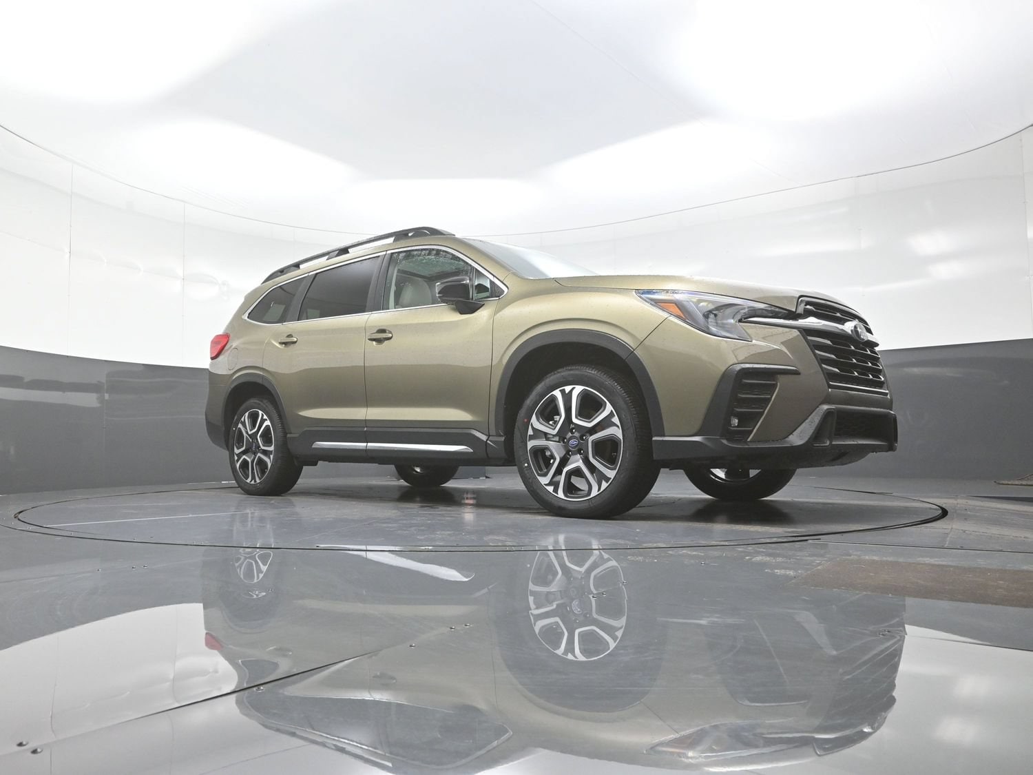 2026 Subaru Ascent Limited - Photo 9