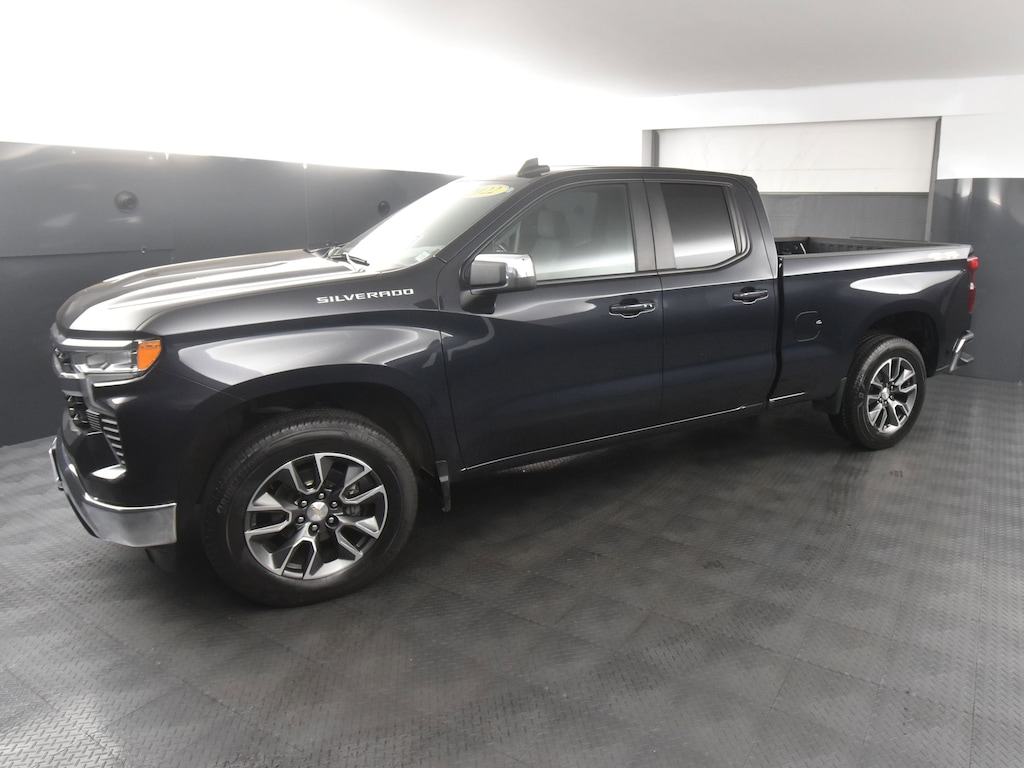 Used 2022 Chevrolet Silverado 1500 LT Truck Double Cab