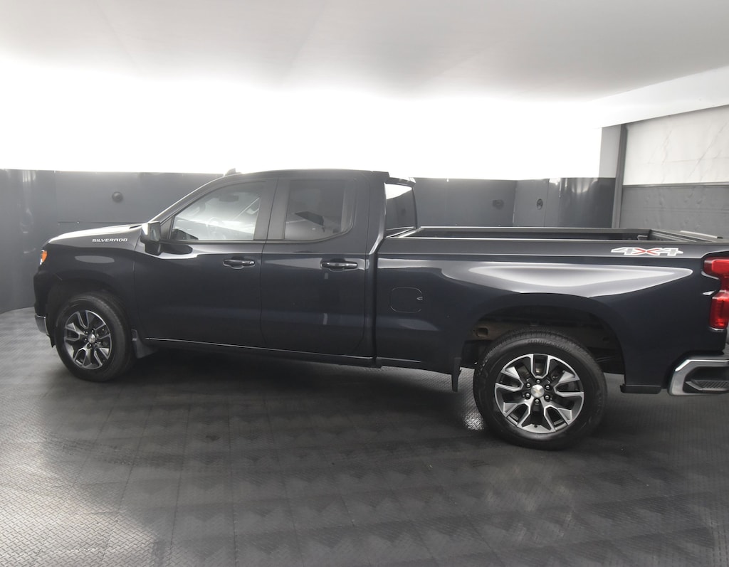 Used 2022 Chevrolet Silverado 1500 LT Truck Double Cab