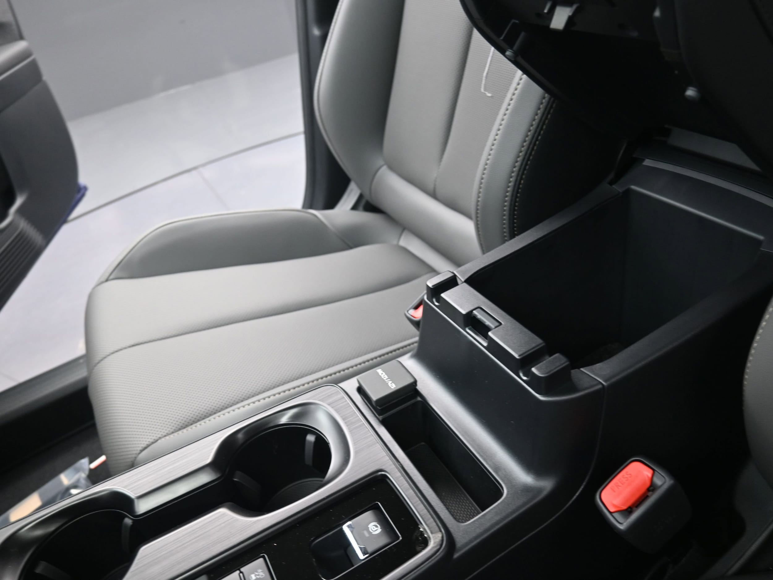 2026 Subaru Outback Limited - Photo 38