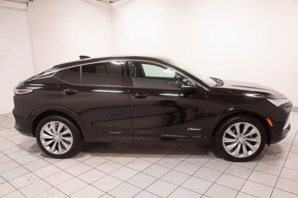 Certified 2025 Buick Envista Avenir SUV