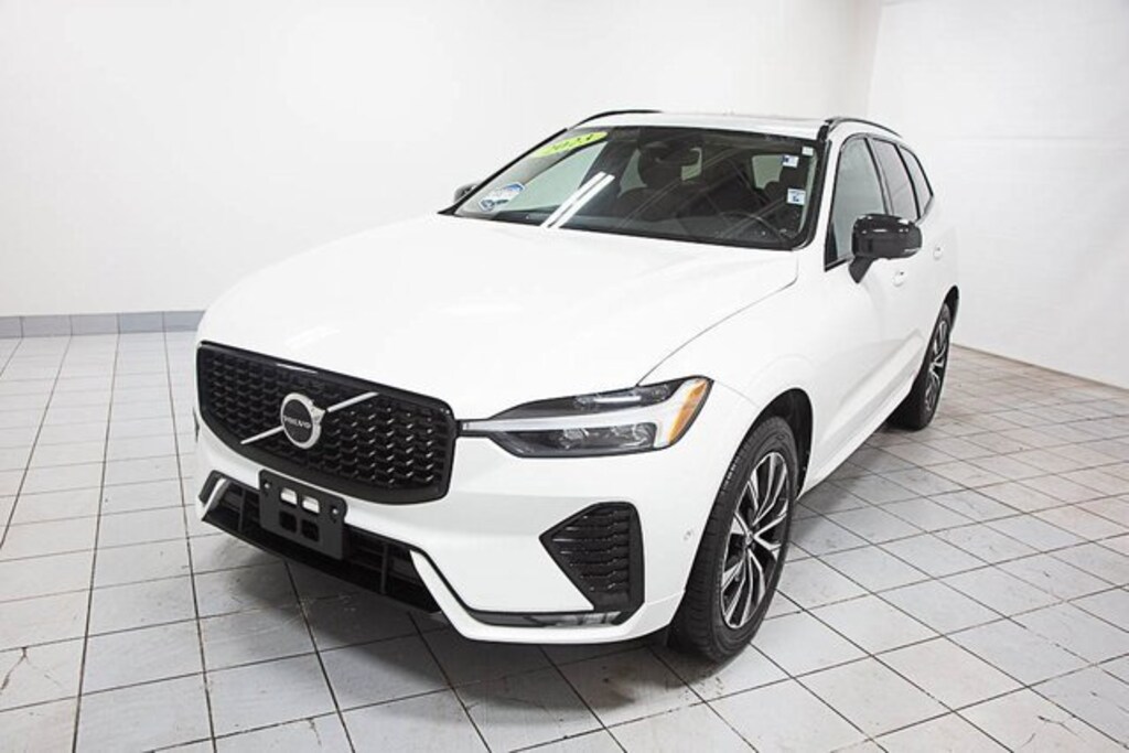 Used 2023 Volvo XC60 Plus Dark Theme SUV