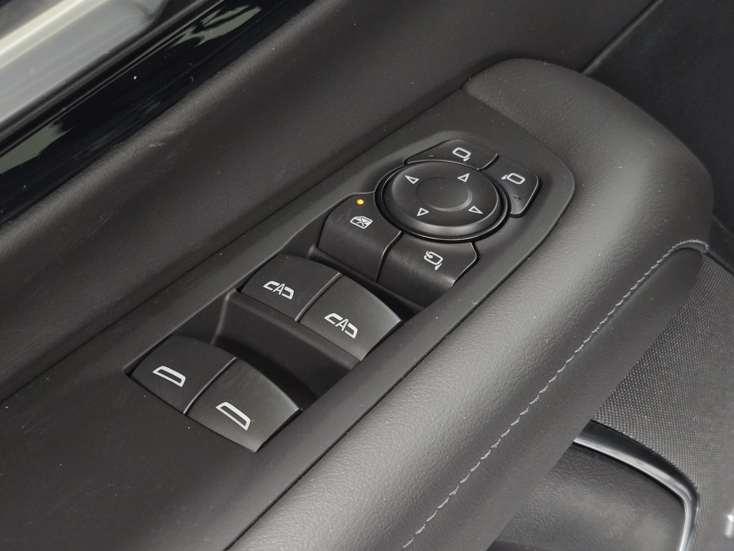 2026 Chevrolet Tahoe LT - Photo 22