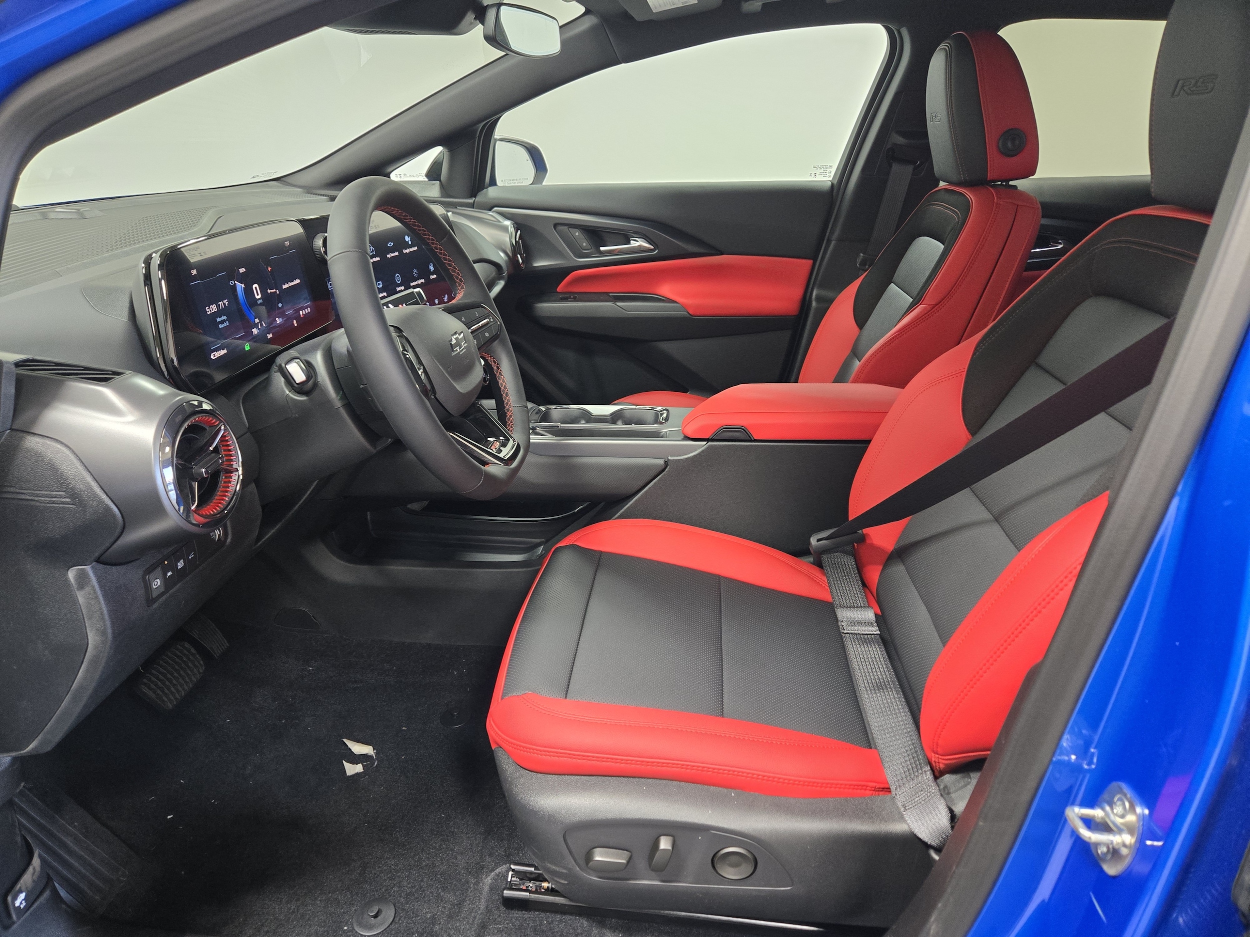 2026 Chevrolet Equinox EV RS - Photo 22