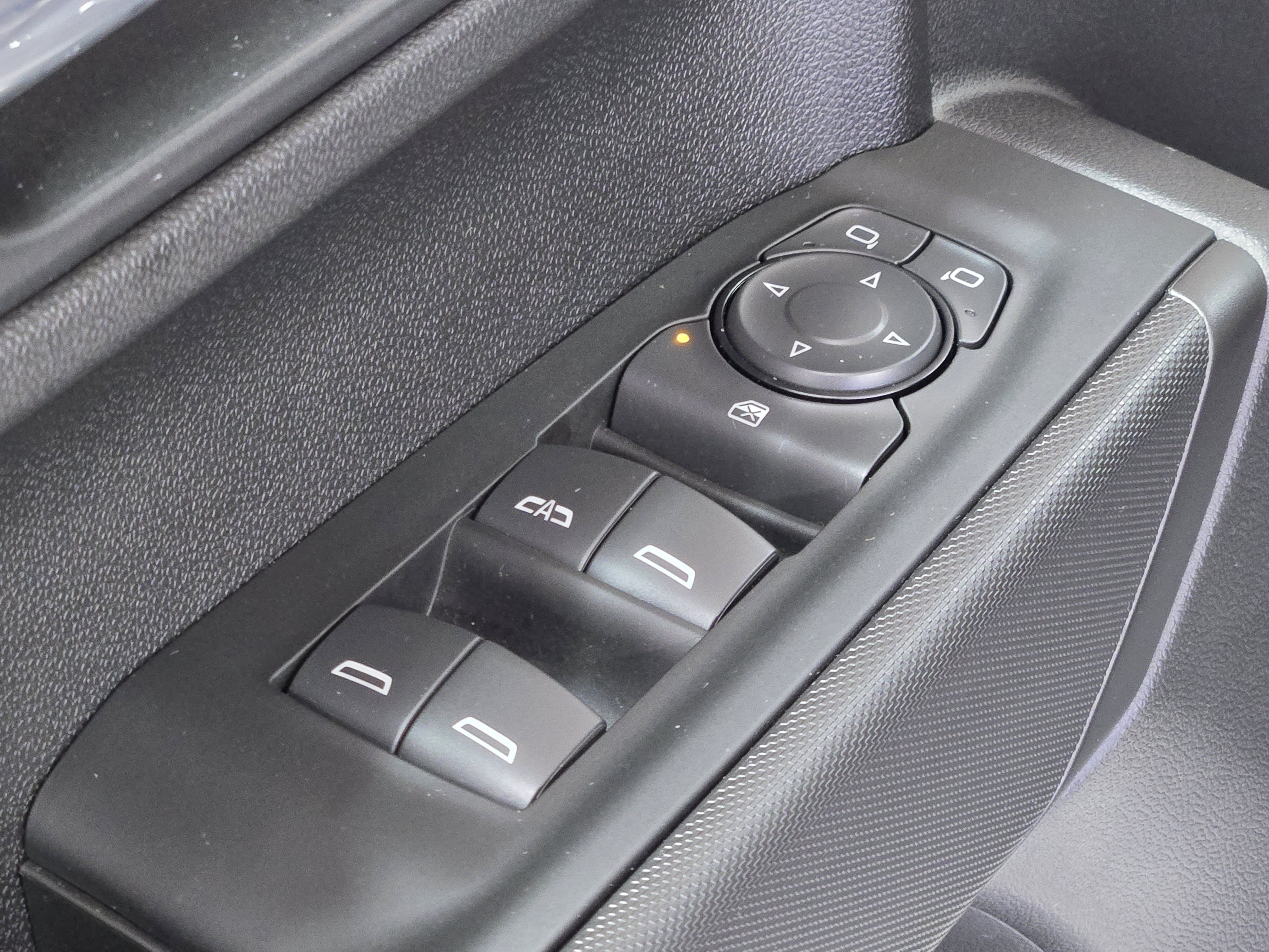 2026 Chevrolet Silverado 1500 Custom - Photo 17