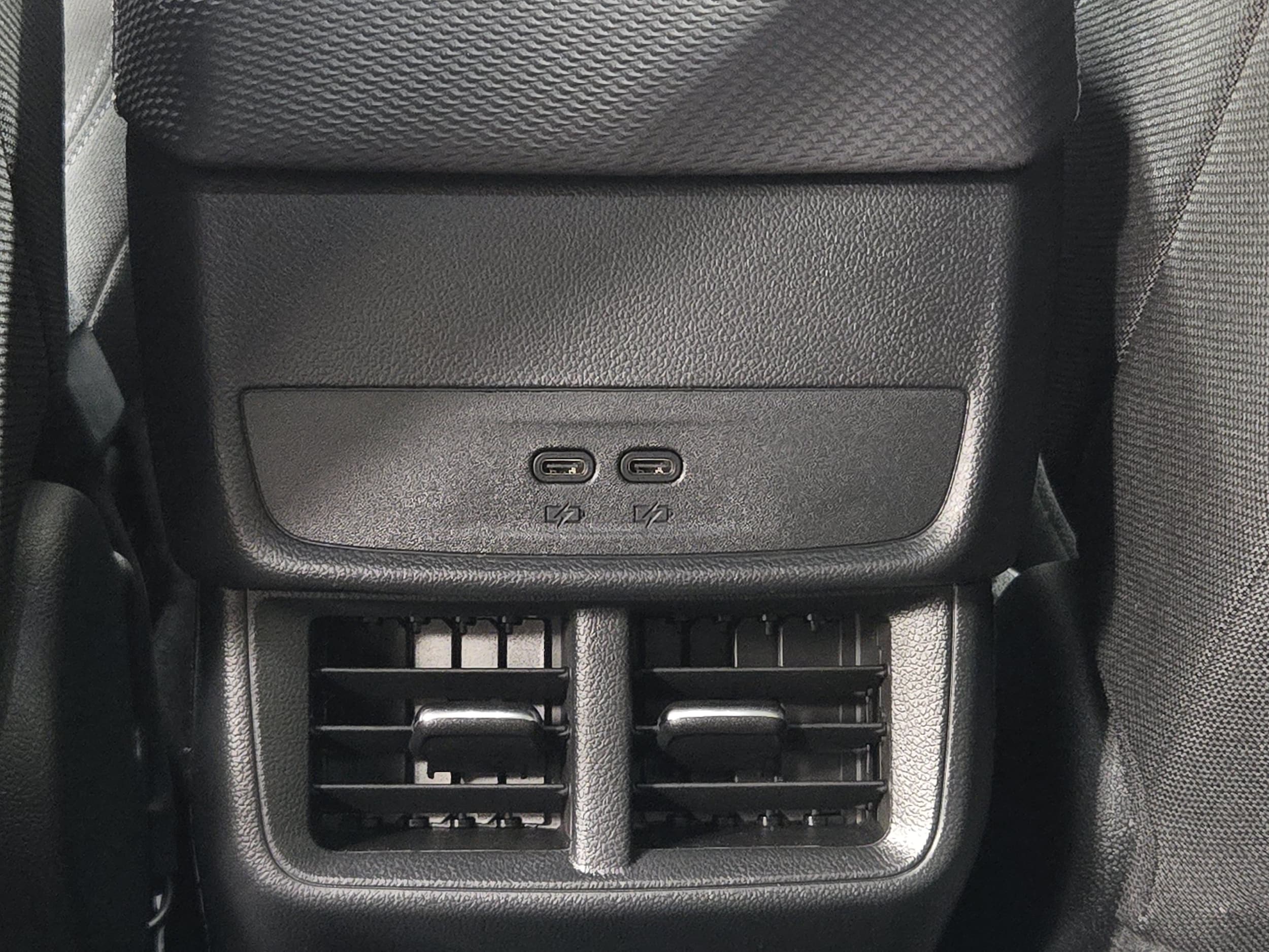 2027 Chevrolet Equinox LT - Photo 15