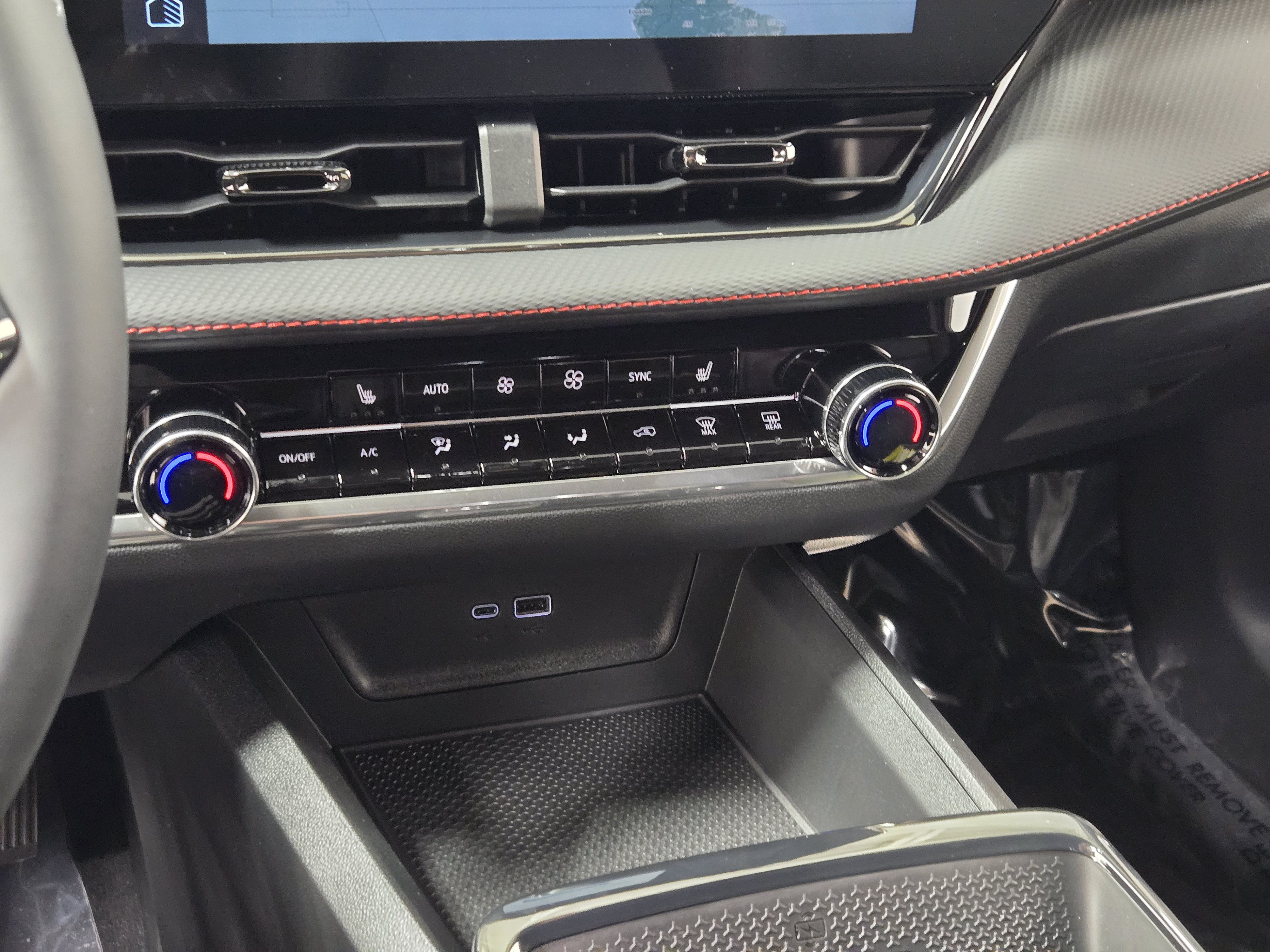 2027 Chevrolet Equinox RS - Photo 27