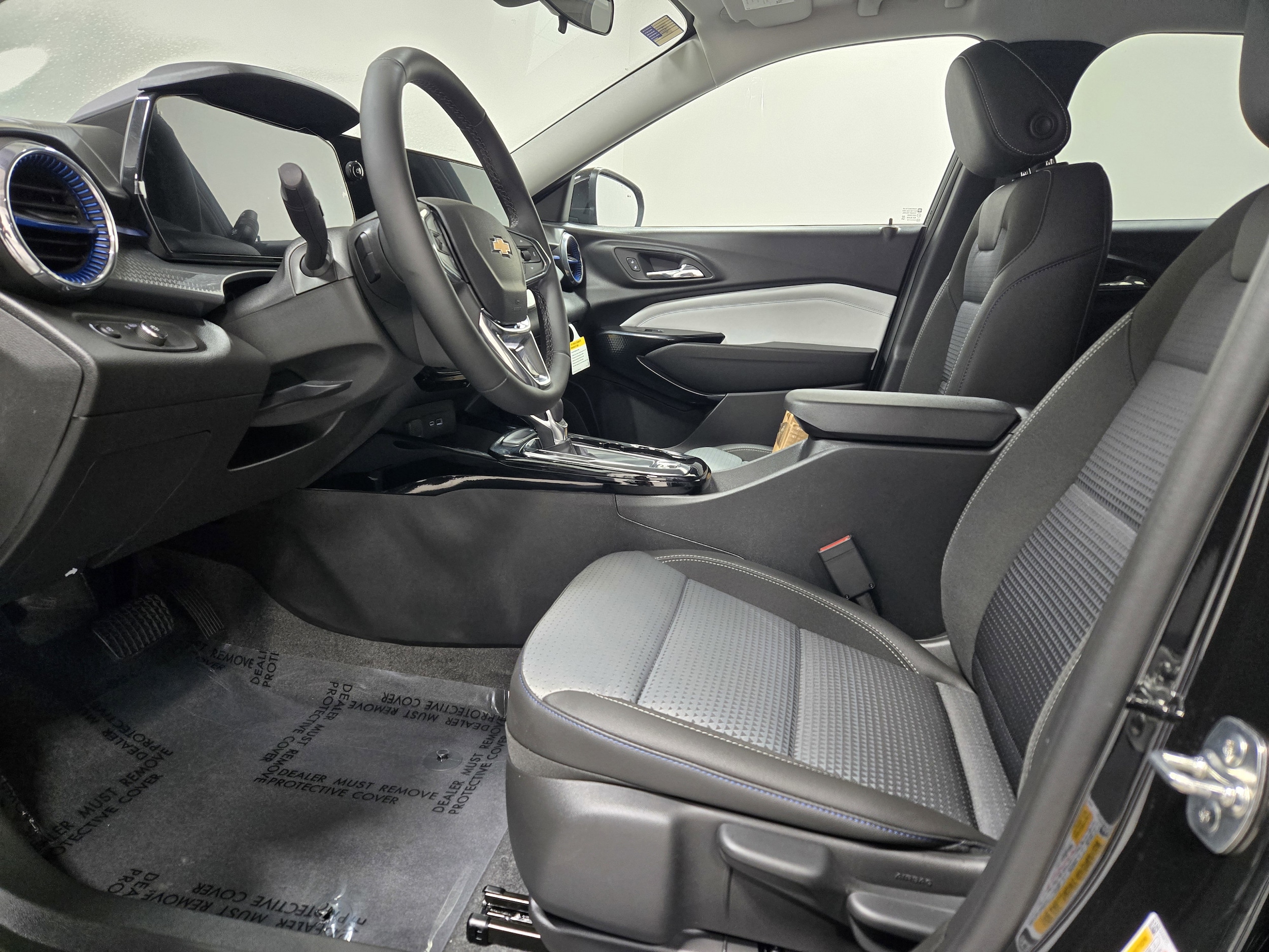 2026 Chevrolet Trax LT - Photo 19