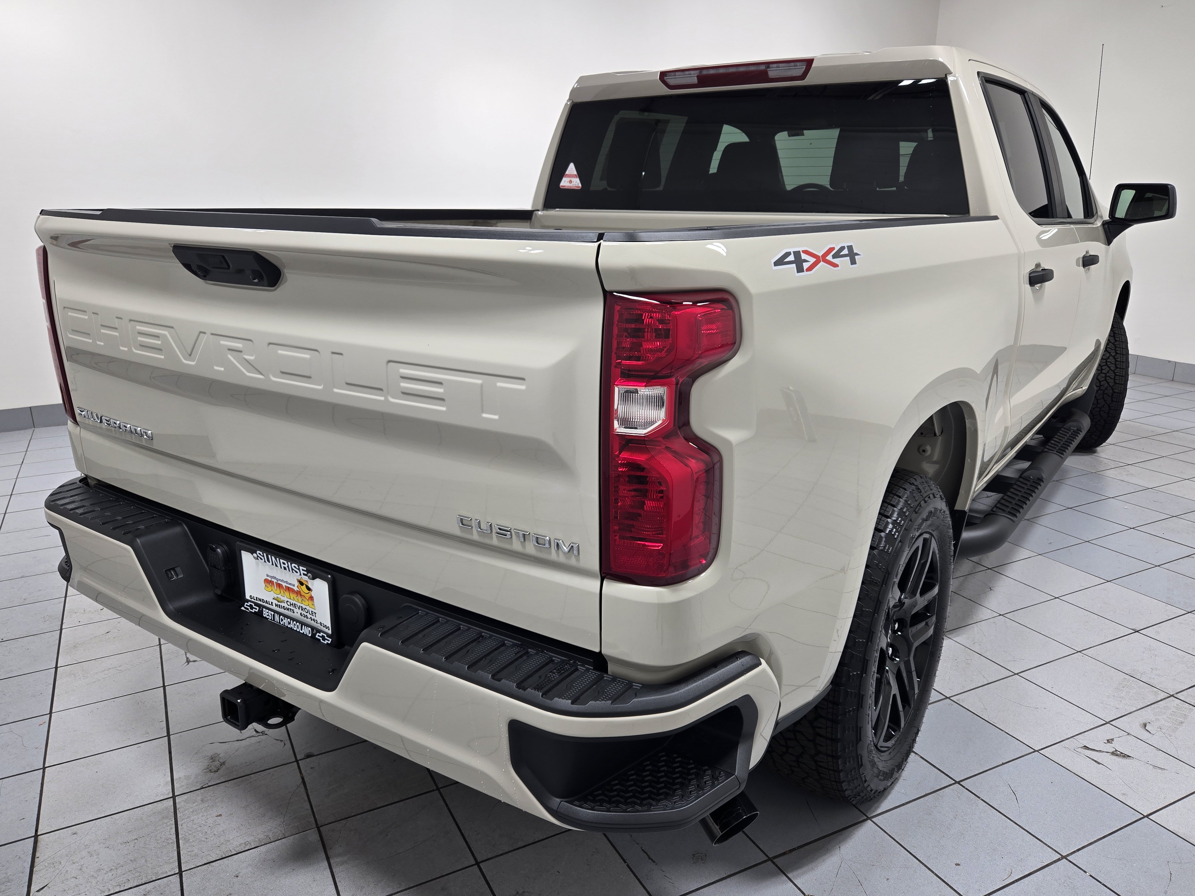 2026 Chevrolet Silverado 1500 Custom - Photo 9