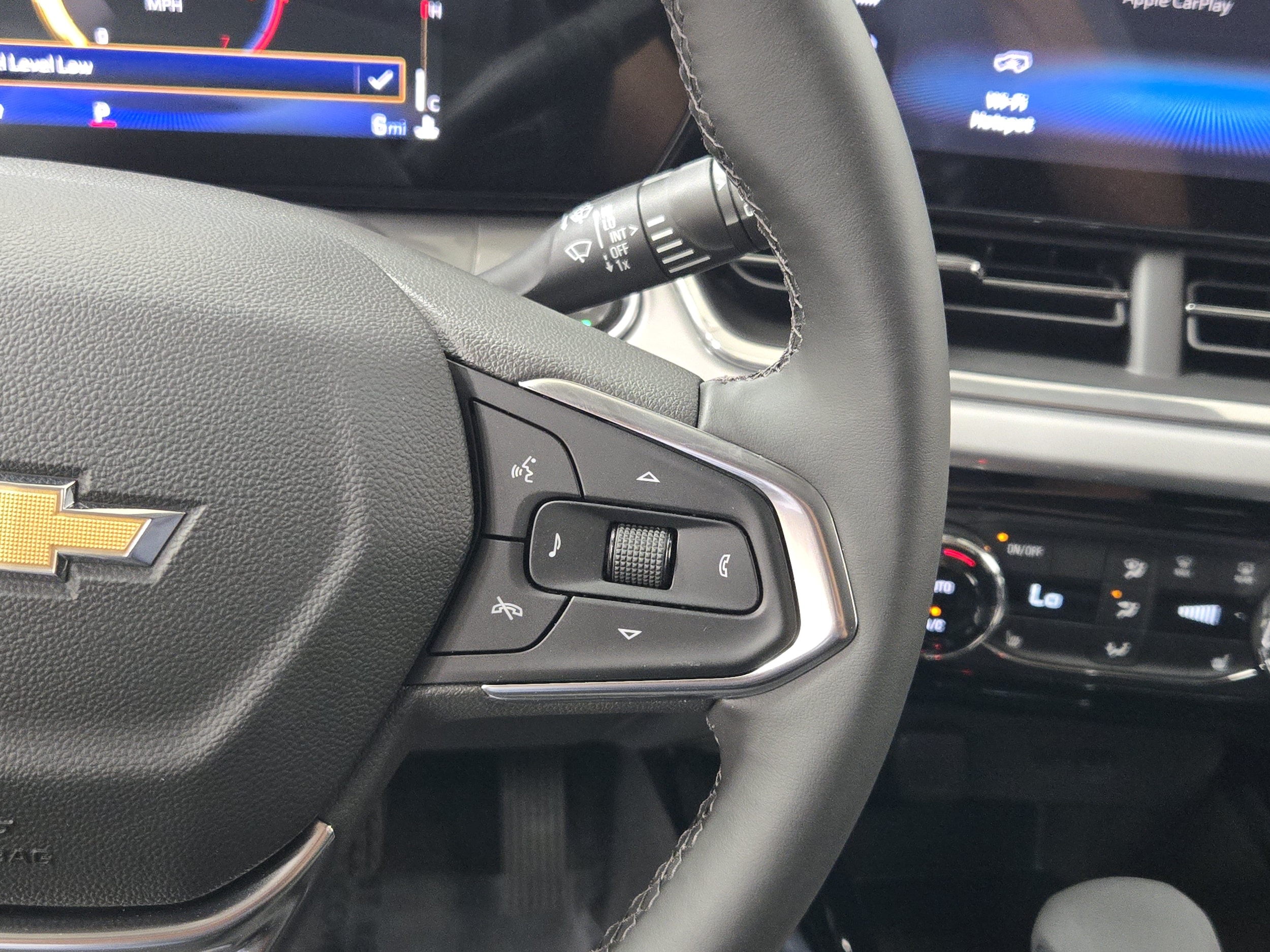 2026 Chevrolet Trax LT - Photo 27