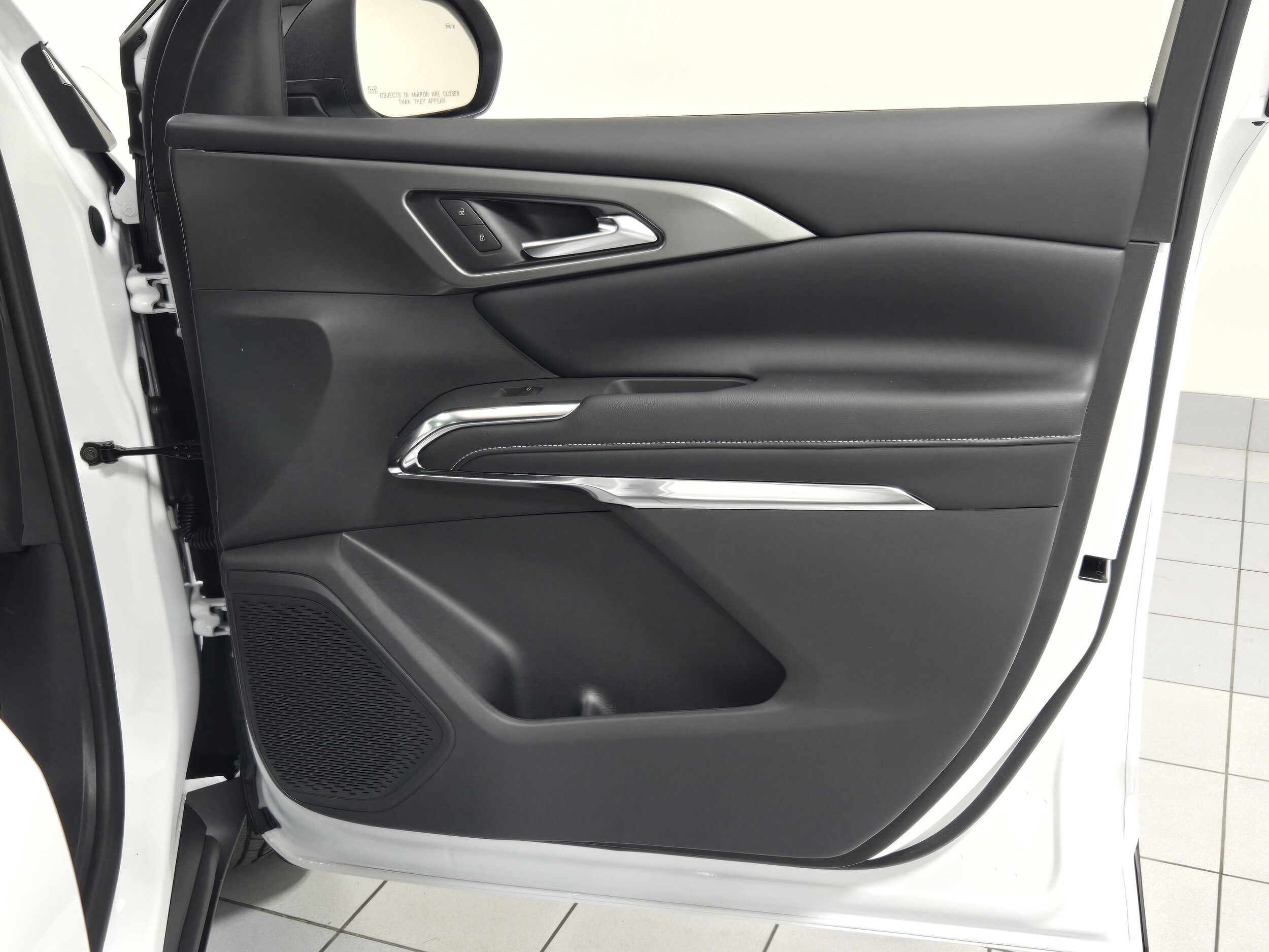 2026 Chevrolet Traverse photo 4