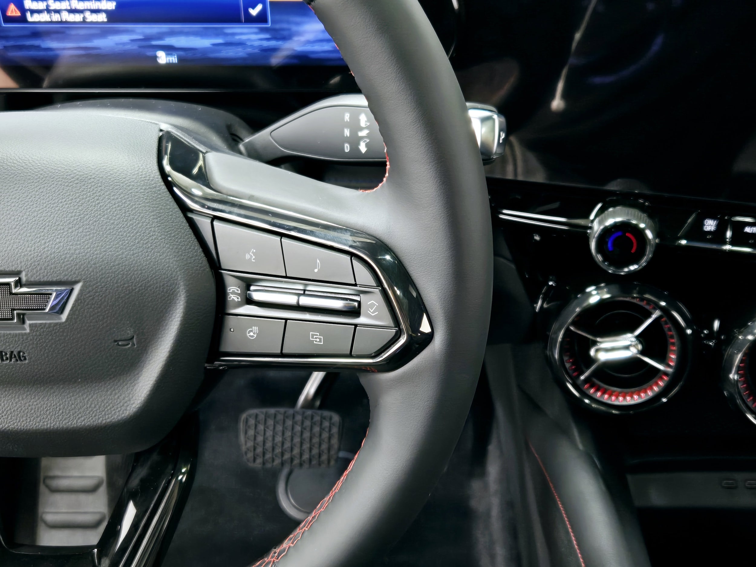 2025 Chevrolet Blazer EV RS - Photo 30