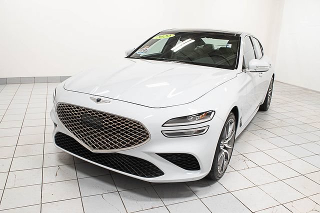 2022 Genesis G70 2.0T Standard AWD's photo