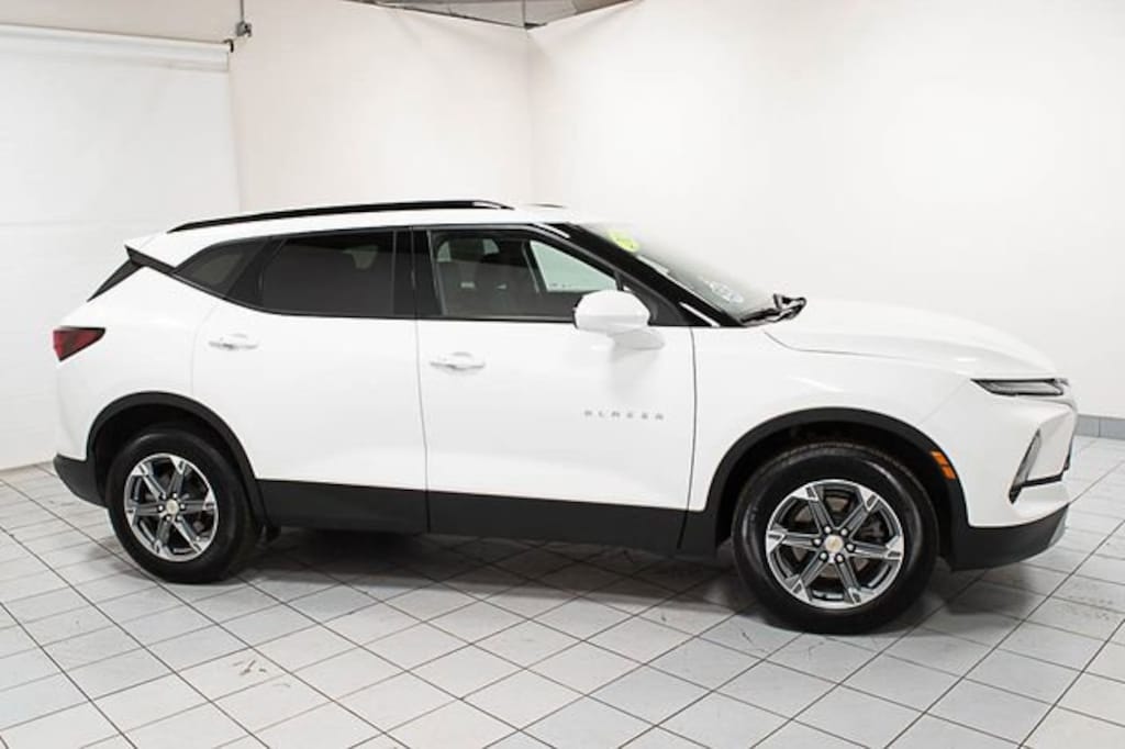 Used 2024 Chevrolet Blazer 2LT SUV