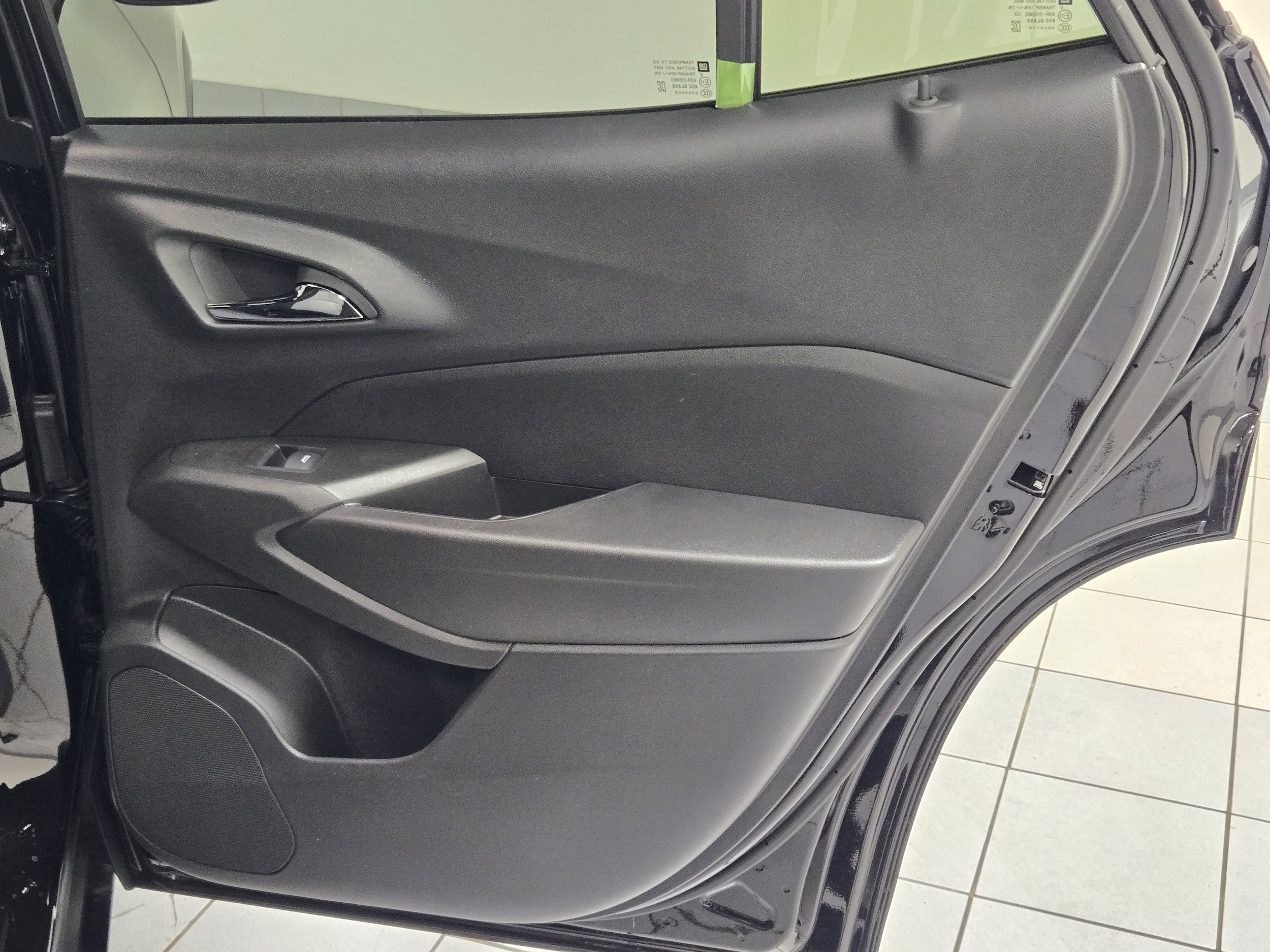 2026 Chevrolet Trax RS - Photo 8