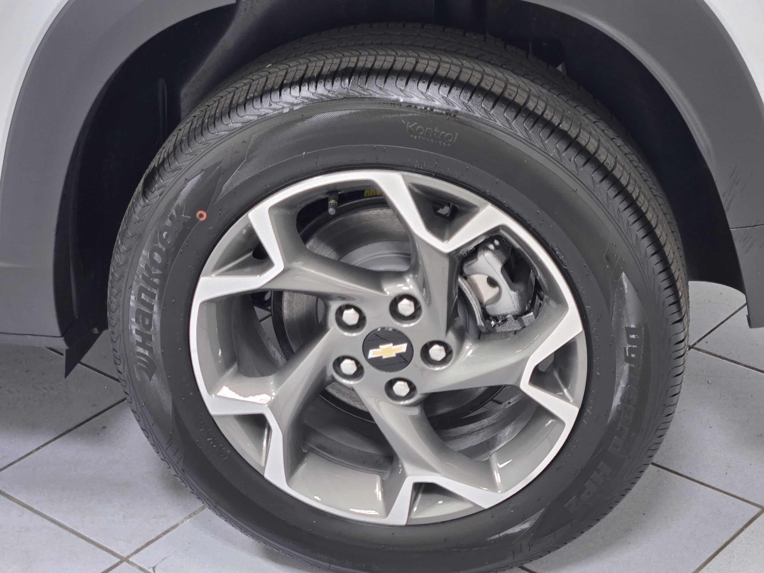 2026 Chevrolet Trax LT - Photo 13