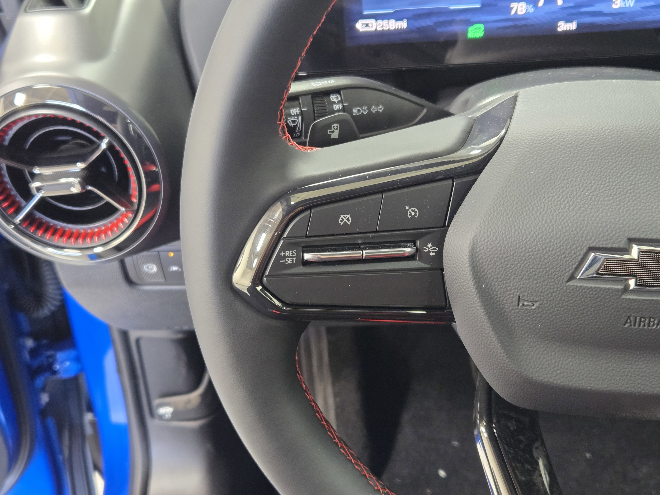 2026 Chevrolet Equinox EV RS - Photo 29