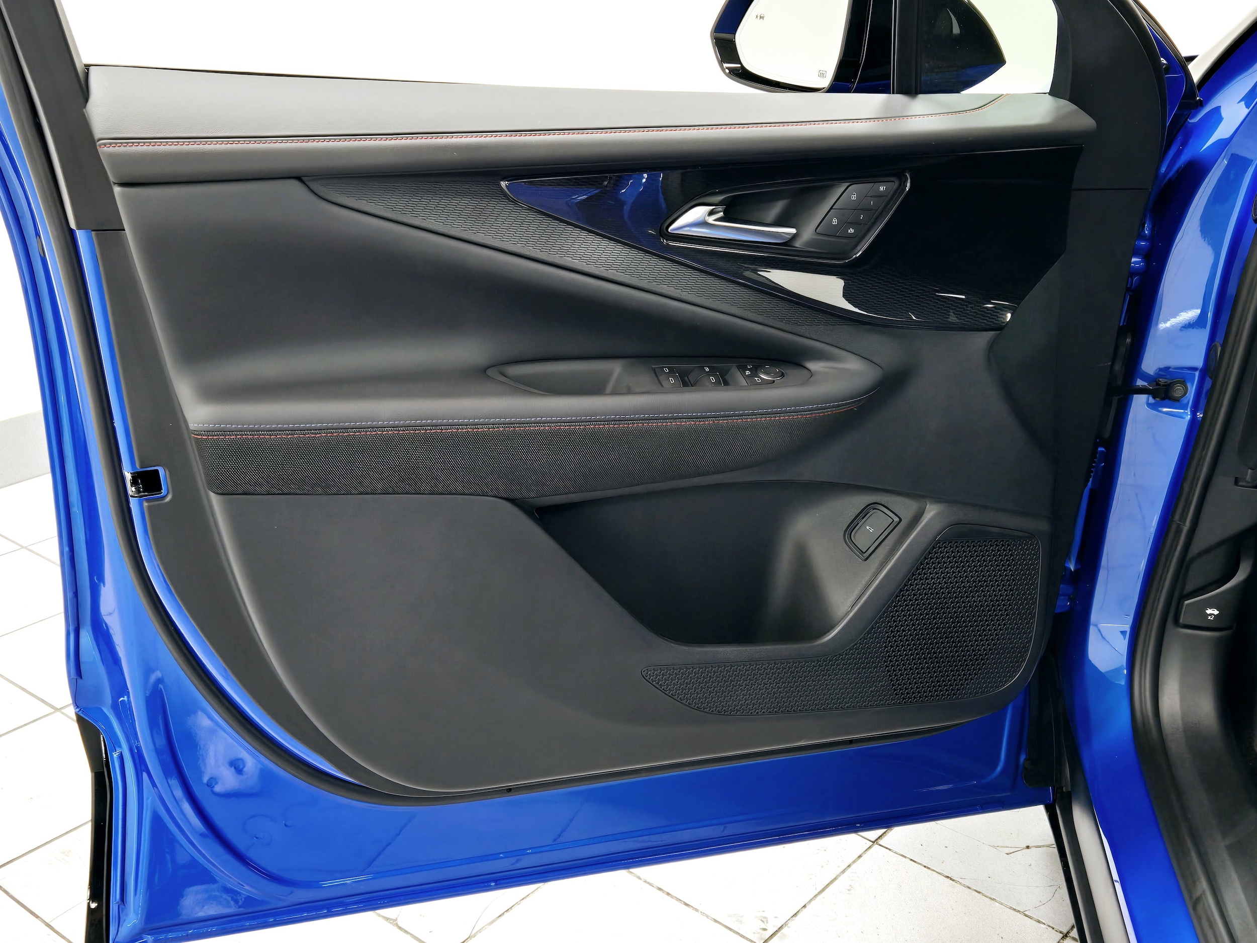 2025 Chevrolet Blazer EV RS - Photo 19