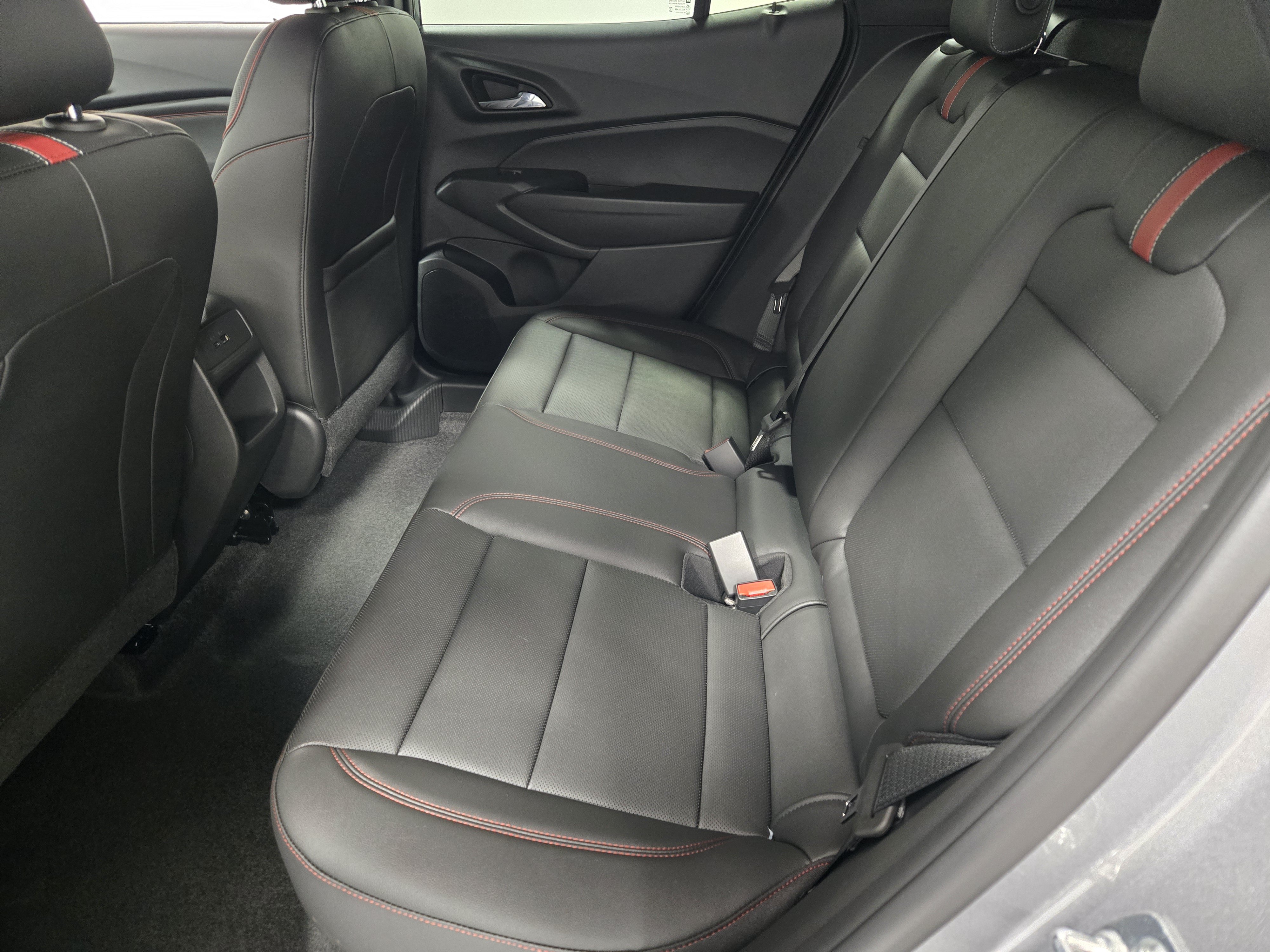 2026 Chevrolet Trax RS - Photo 14