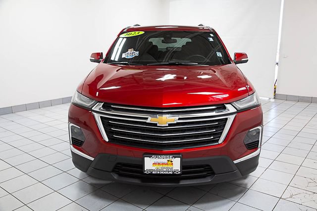 2023 Chevrolet Traverse 1LT - Photo 2