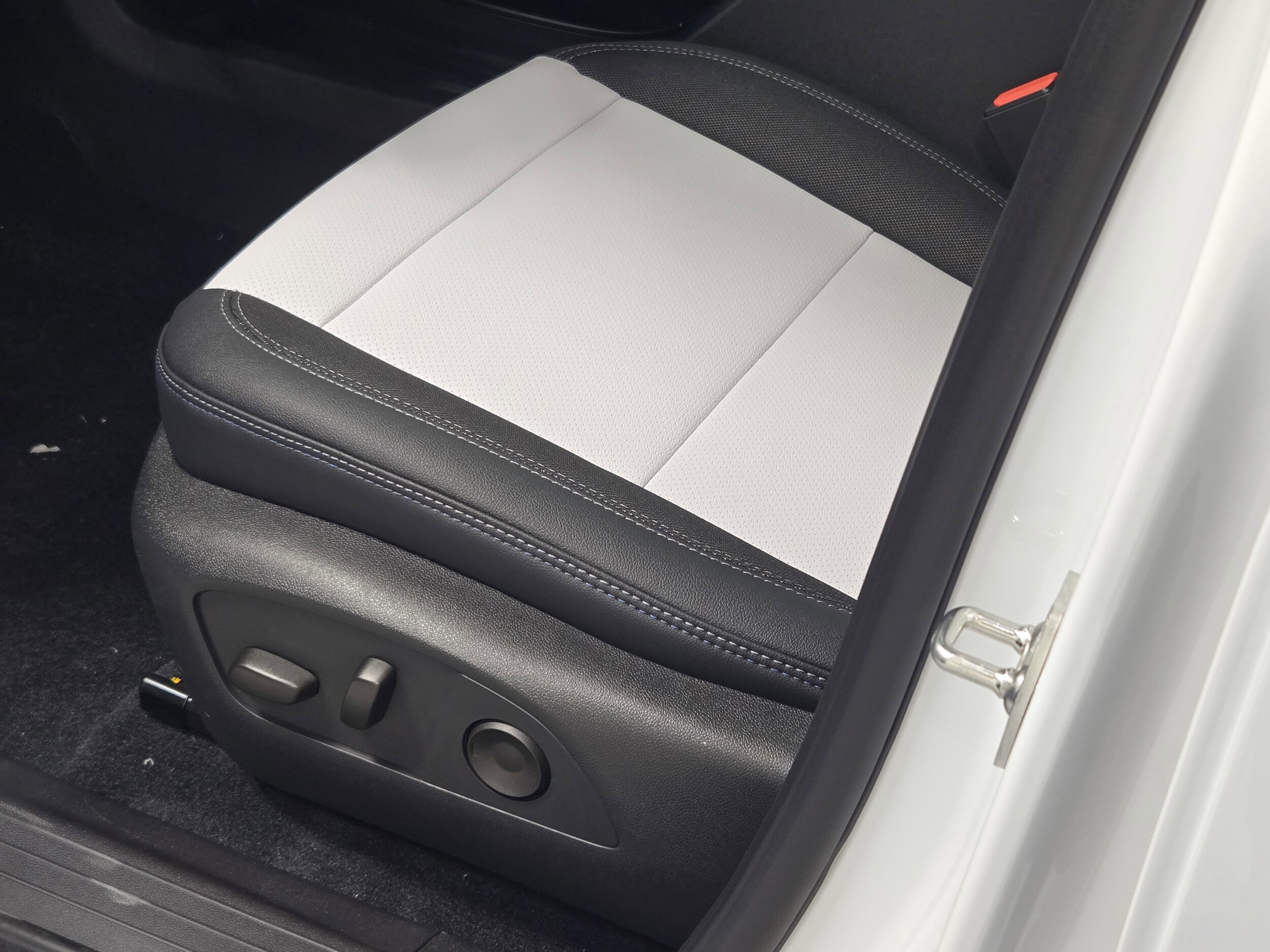 2026 Chevrolet Equinox EV 2LT - Photo 22