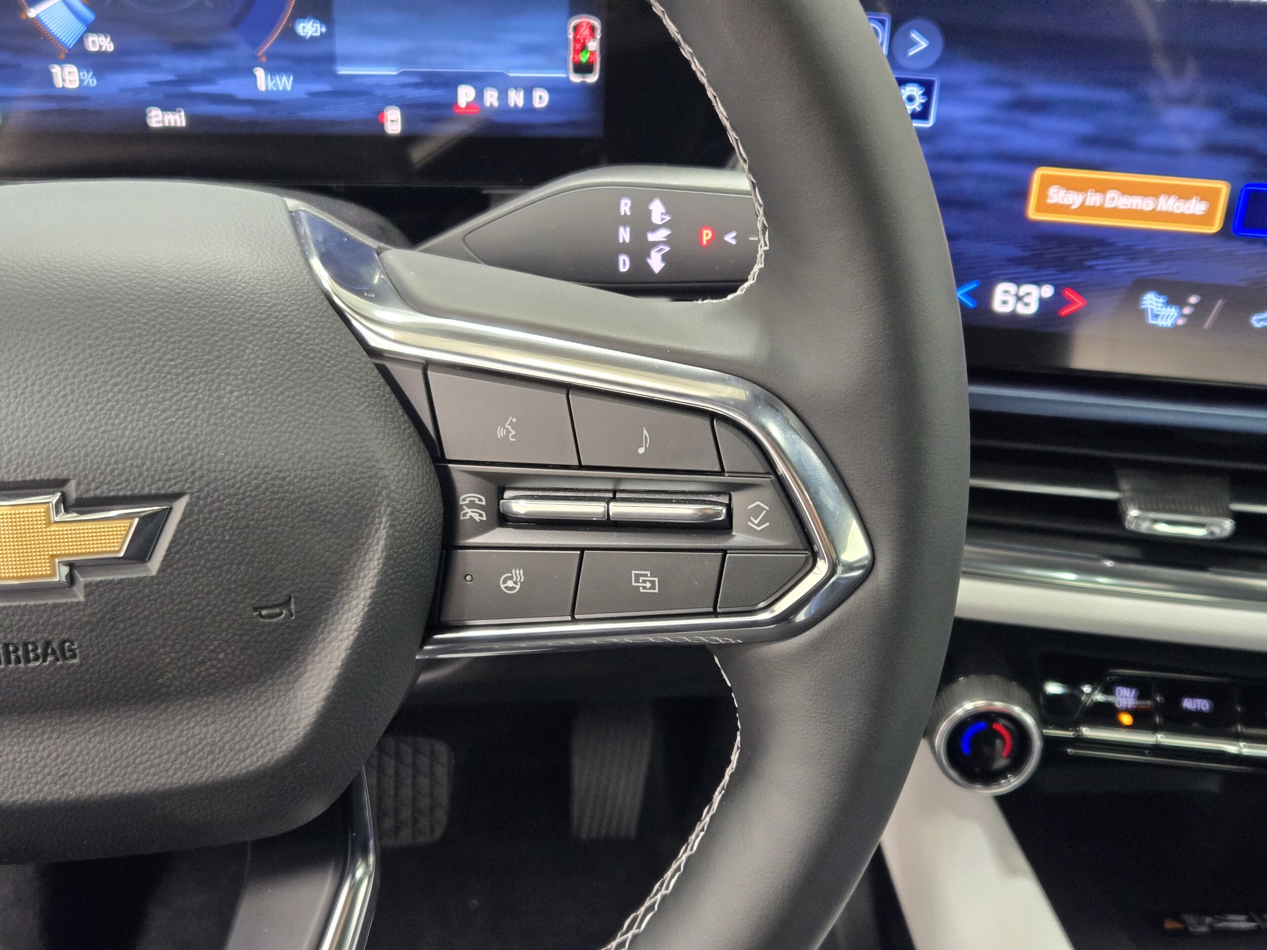 2026 Chevrolet Equinox EV 2LT - Photo 30