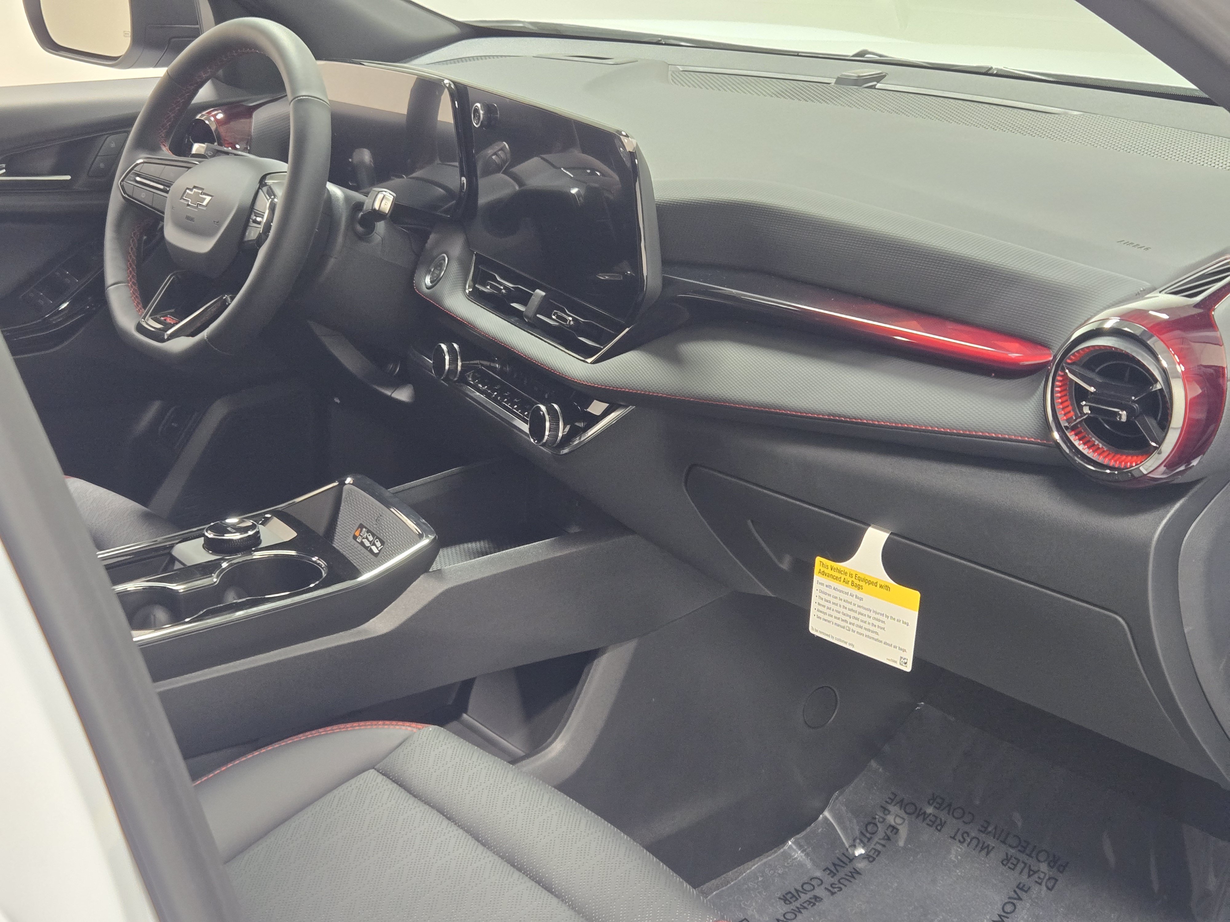 2027 Chevrolet Equinox RS - Photo 8