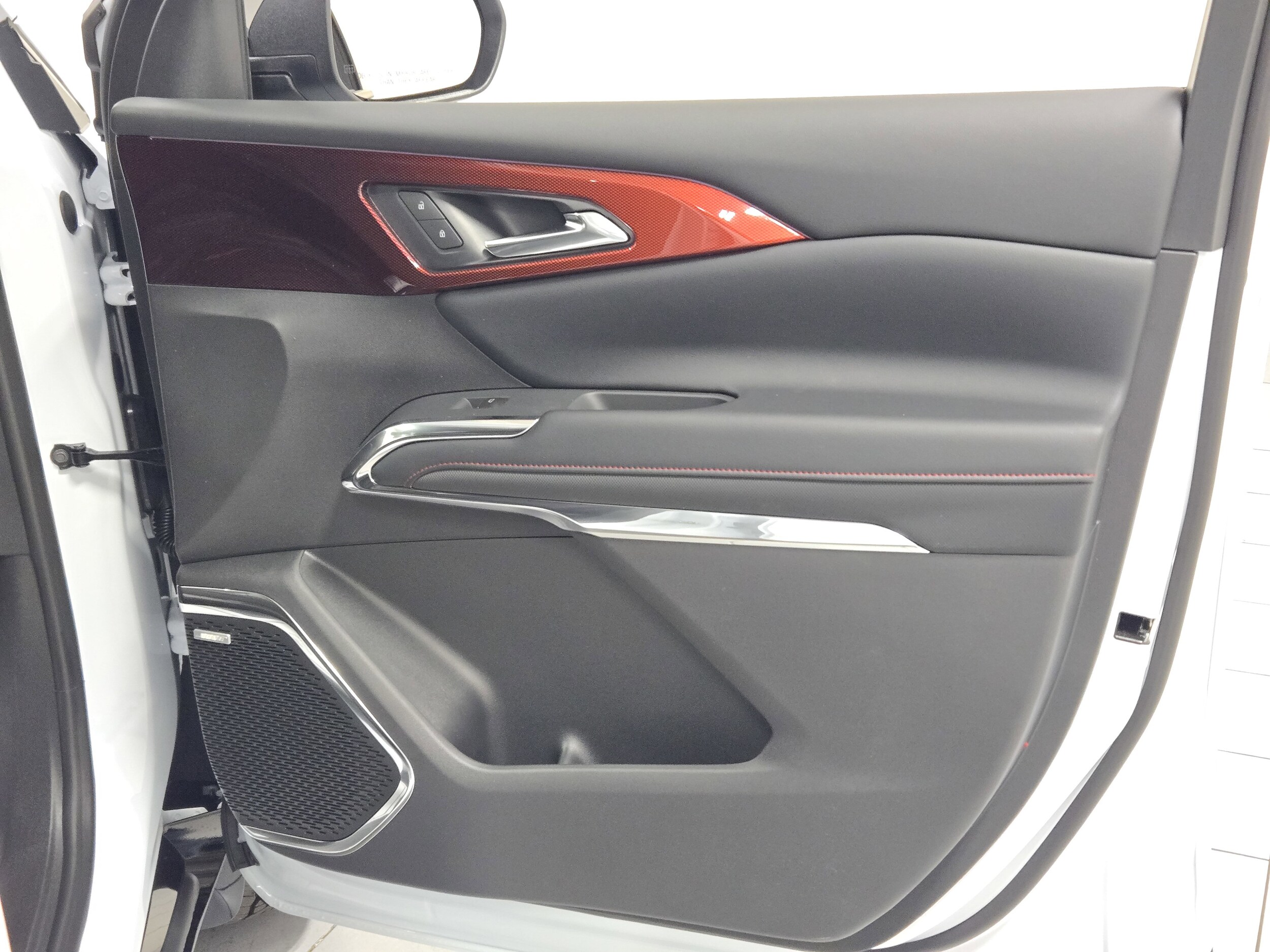 2026 Chevrolet Traverse RS photo 4