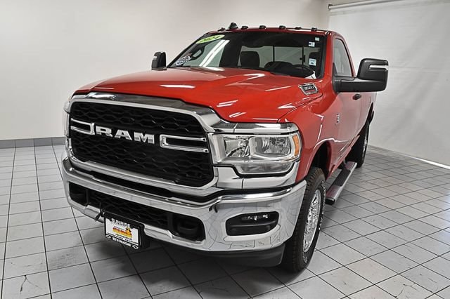 2024 RAM 3500 Tradesman 4X4 Regular cab's photo