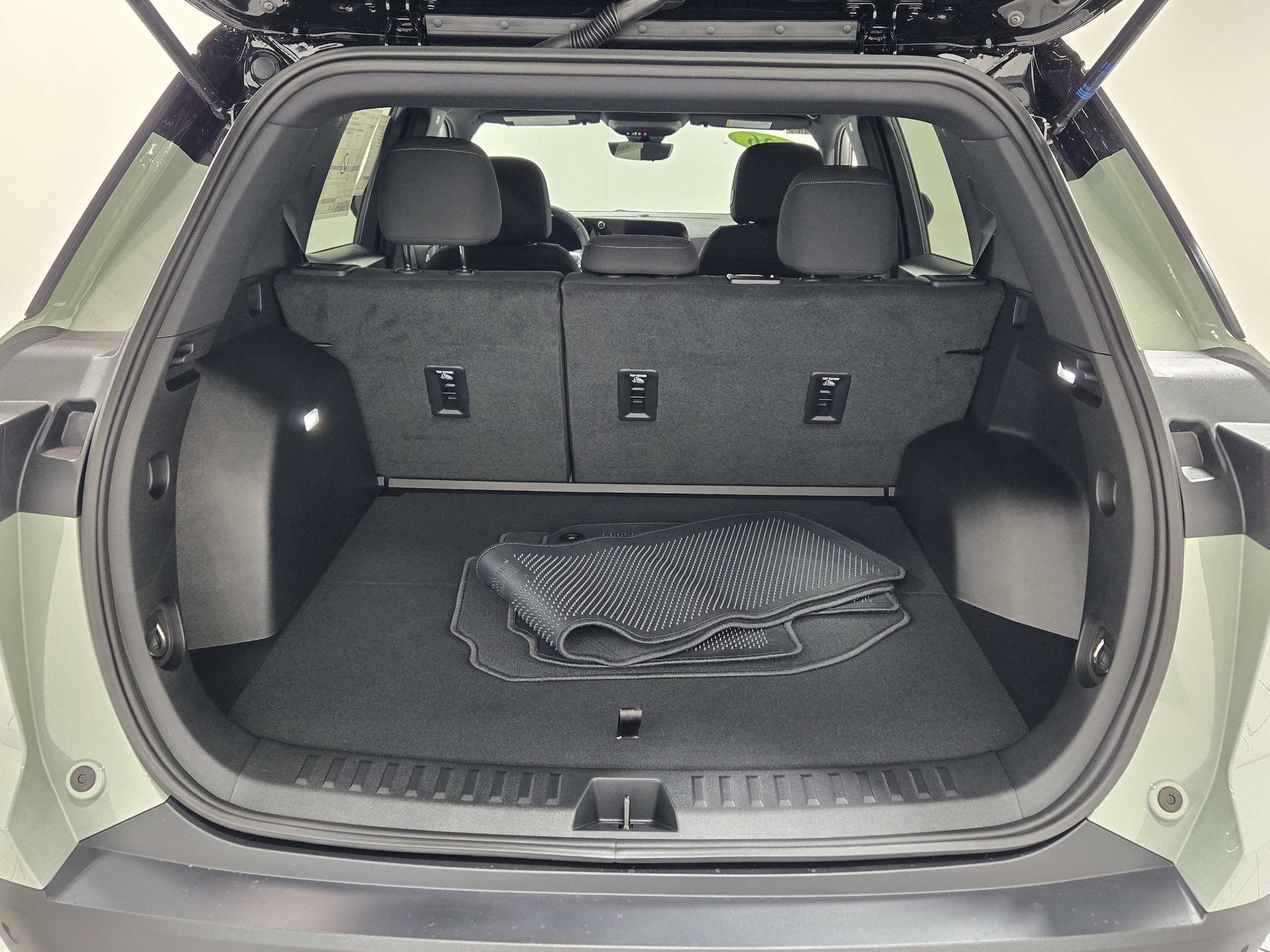 2026 Chevrolet Equinox LT - Photo 11